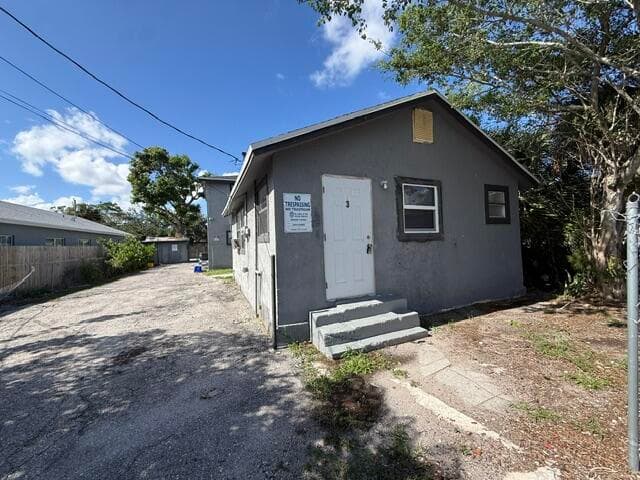 904 4th Street 3, West Palm Beach, FL 33401 — photo 1 of 28