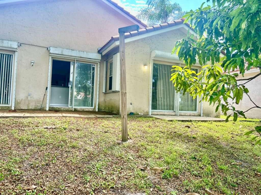 2585 NW 79th Avenue, Margate, FL 33063 — photo 26 of 31