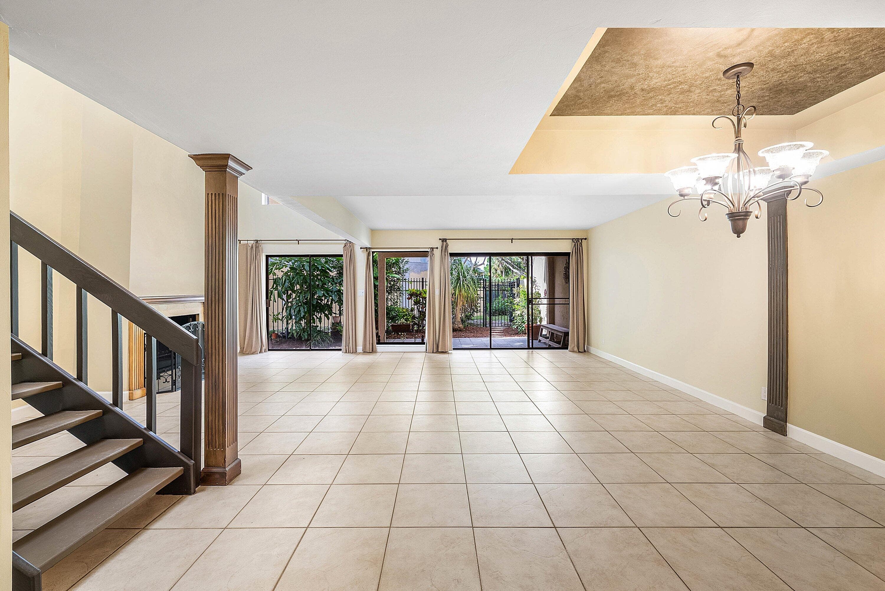 5664 Santiago Circle, Boca Raton, FL 33433 — photo 11 of 71