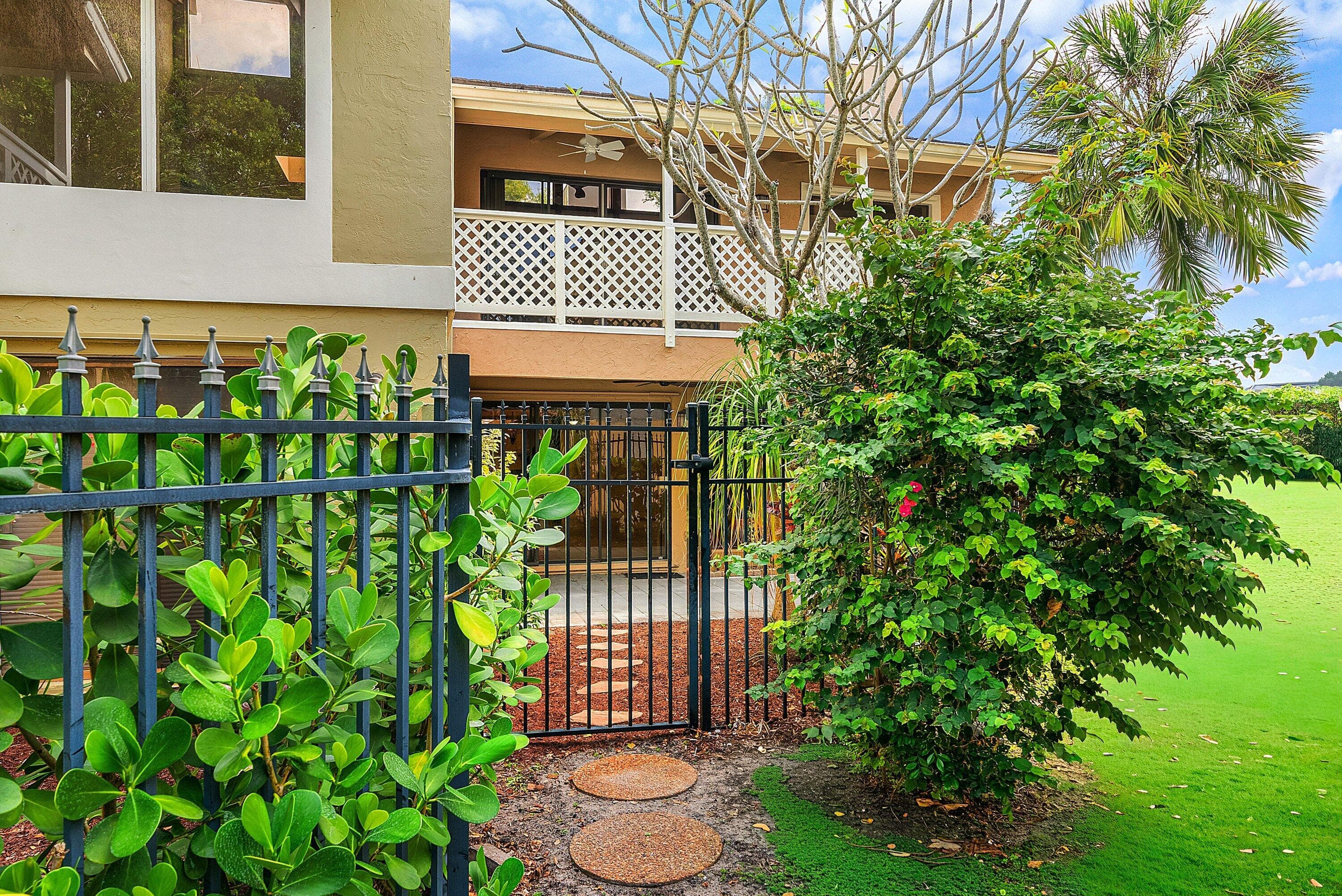 5664 Santiago Circle, Boca Raton, FL 33433 — photo 48 of 71