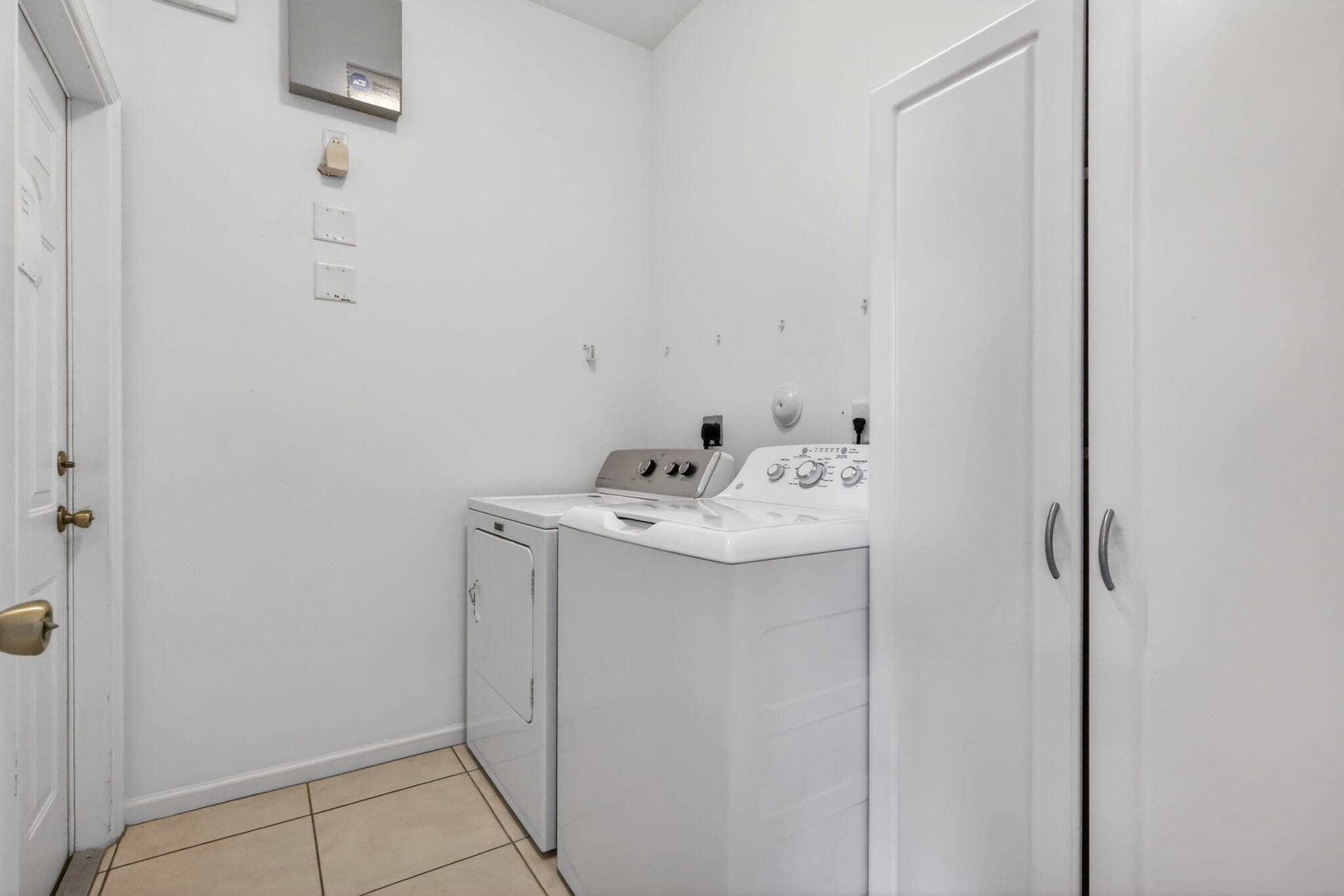 1701 Carson Avenue, Lake Worth Beach, FL 33460 — photo 9 of 44