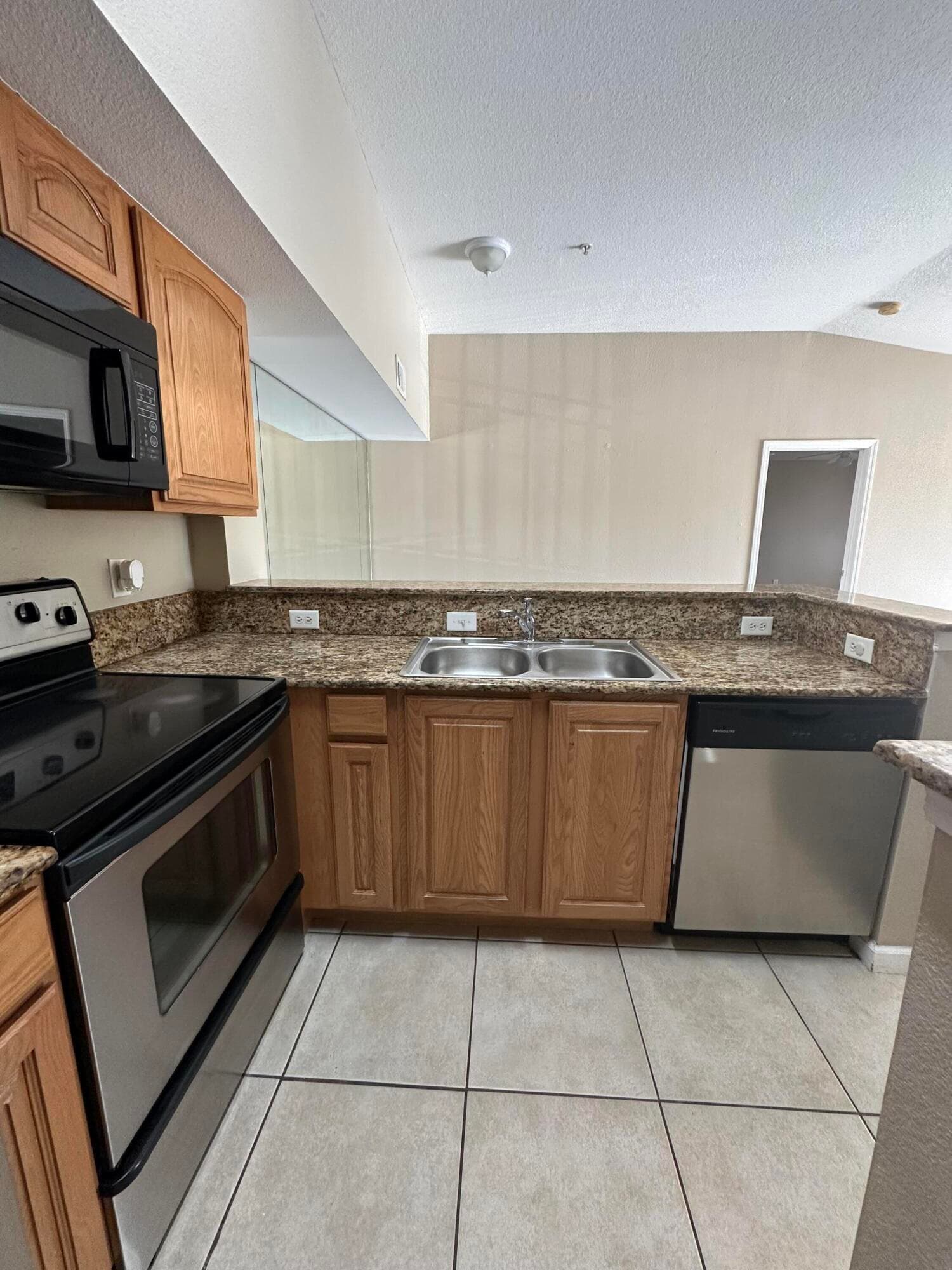 281 SW Palm Drive 201, Port St. Lucie, FL 34986 — photo 14 of 58