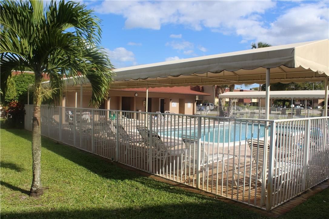 3071 NW 47th Terrace 125, Lauderdale Lakes, FL 33313 — photo 19 of 25