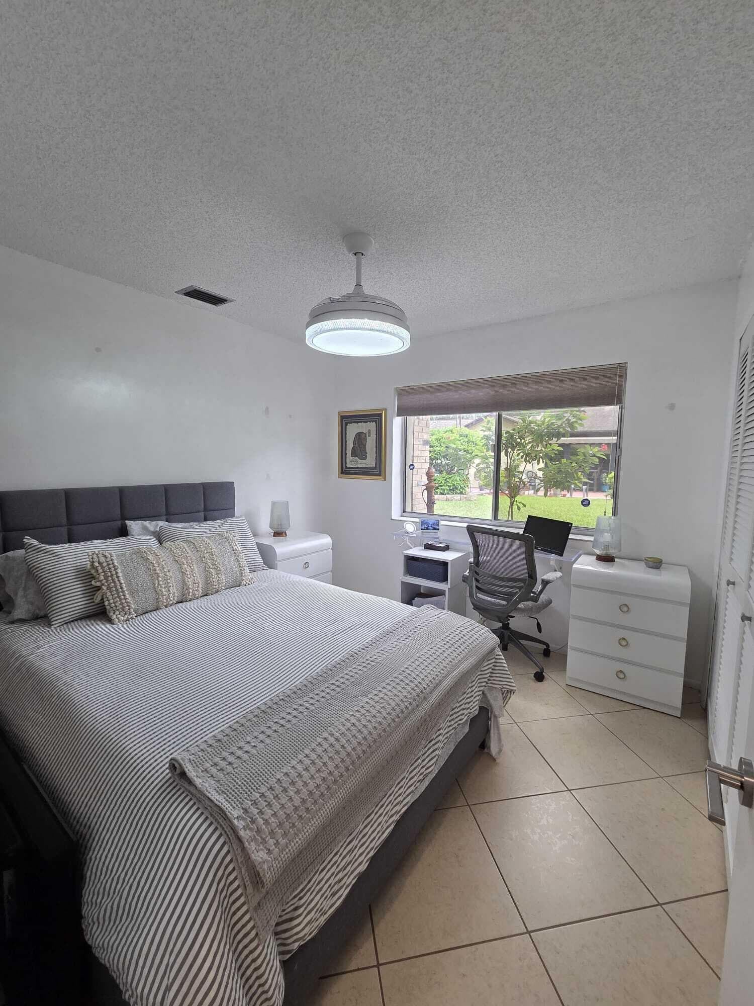 115 Ramblewood Circle, Royal Palm Beach, FL 33411 — photo 36 of 54