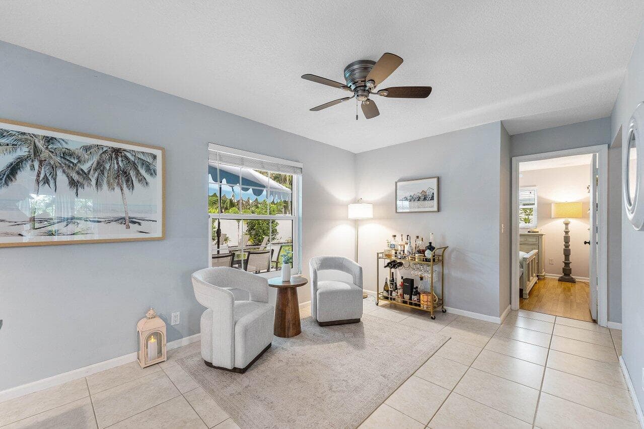 2527 SW 12th Street, Boynton Beach, FL 33426 — photo 14 of 48