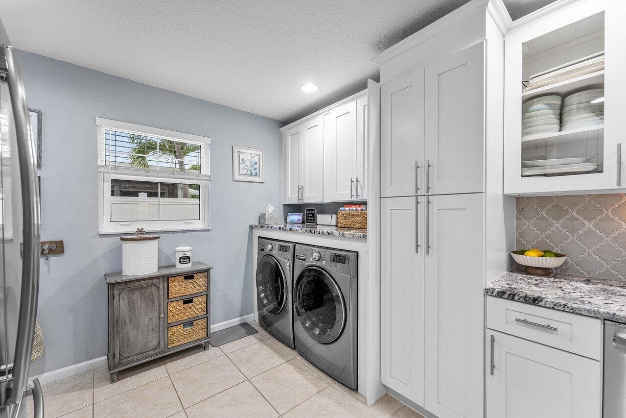 2527 SW 12th Street, Boynton Beach, FL 33426 — photo 22 of 48