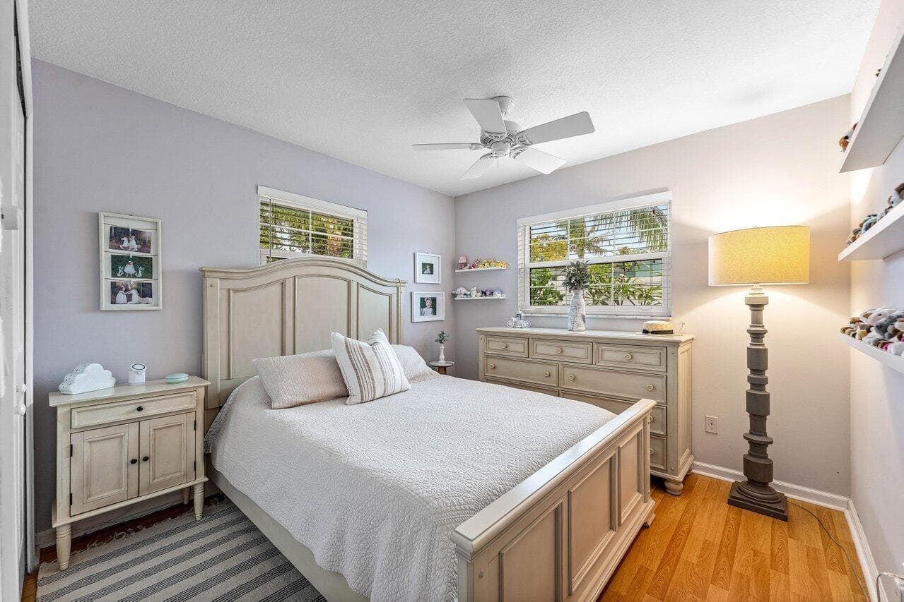 2527 SW 12th Street, Boynton Beach, FL 33426 — photo 24 of 48