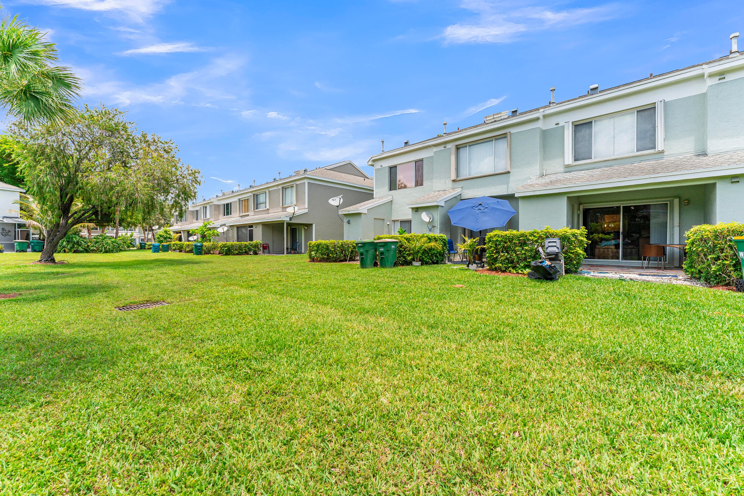8035 Sanibel Drive, Tamarac, FL 33321 — photo 32 of 38