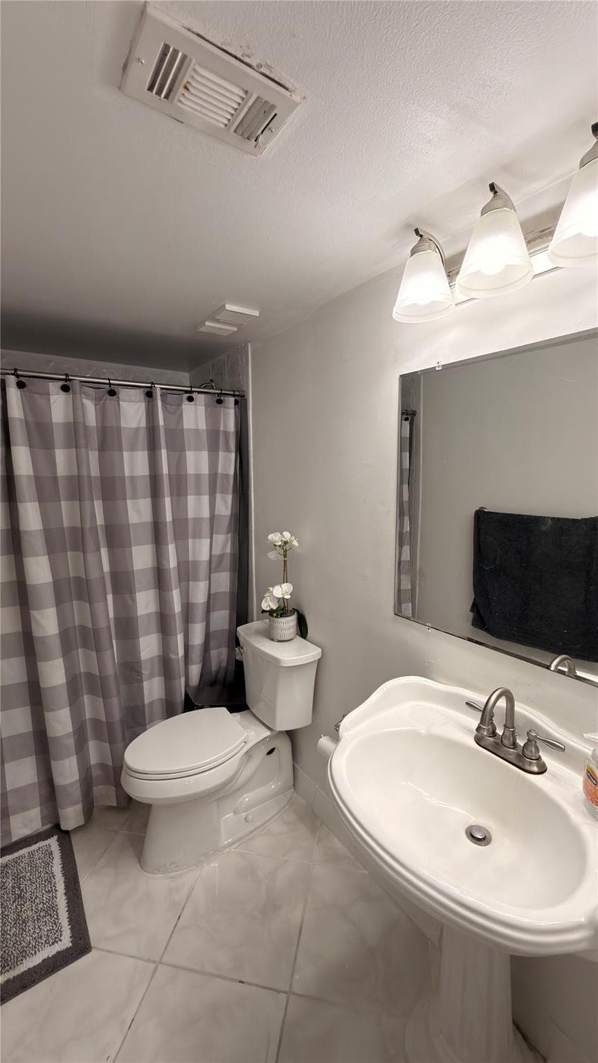 110 Lake Emerald Drive 107, Oakland Park, FL 33309 — photo 9 of 10