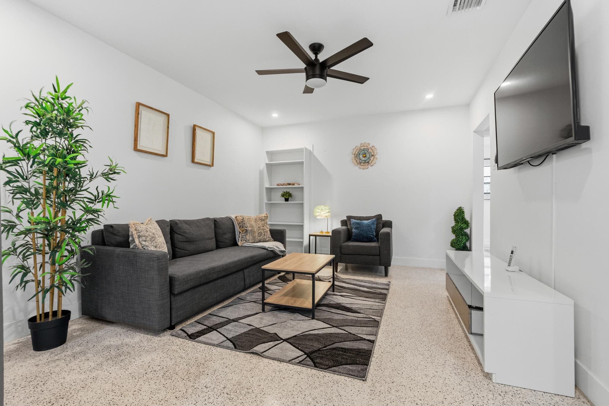 210 SW 11th Street 1-2, Fort Lauderdale, FL 33315 — photo 13 of 38