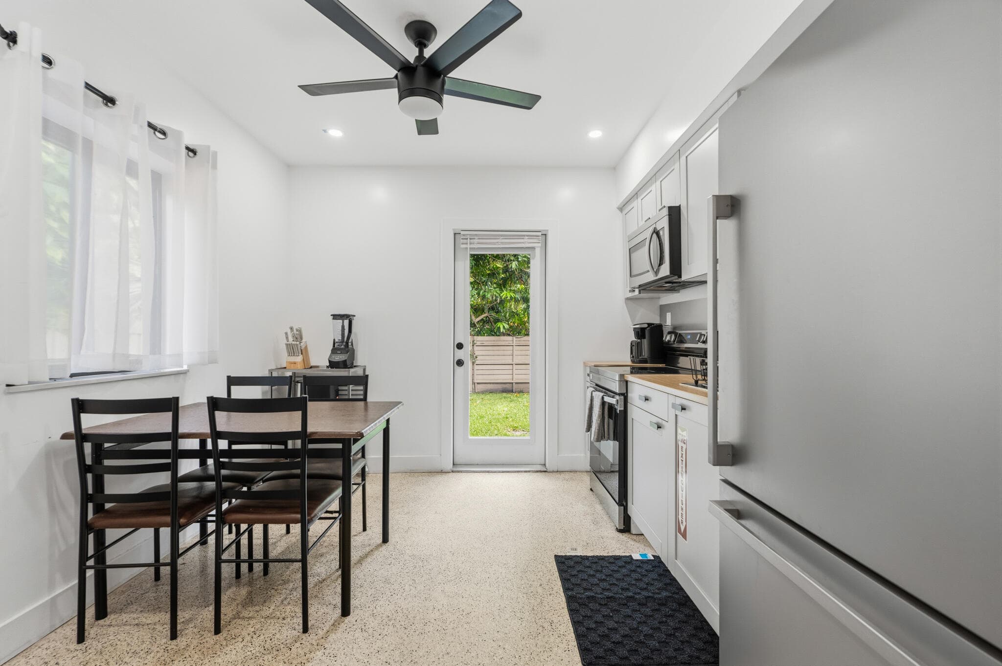 210 SW 11th Street 1-2, Fort Lauderdale, FL 33315 — photo 28 of 38