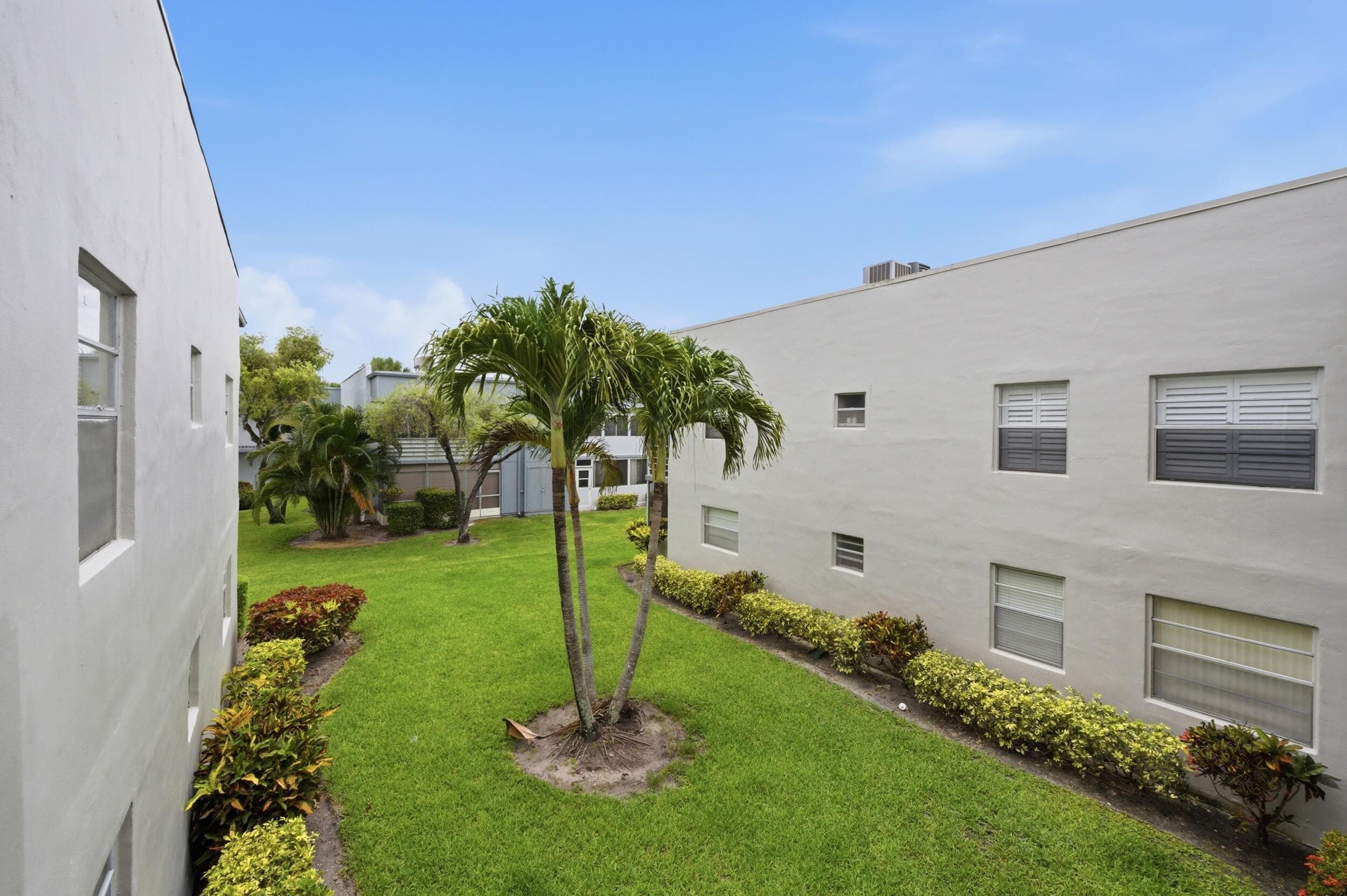 330 Piedmont 330, Delray Beach, FL 33484 — photo 30 of 63