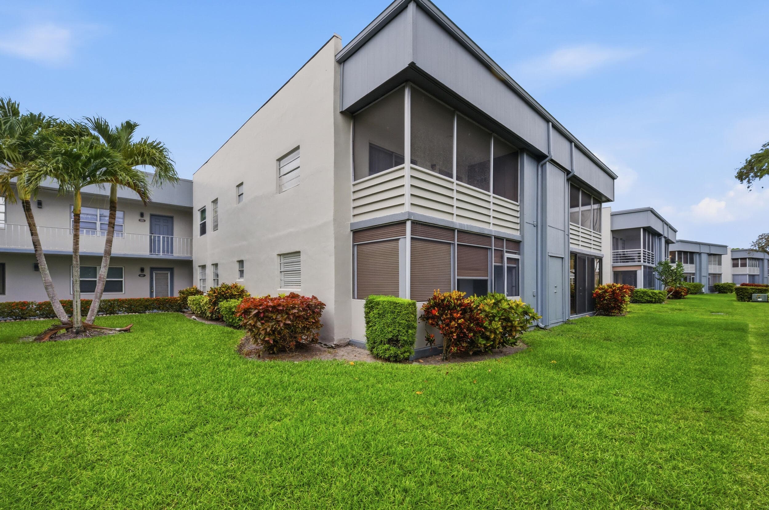 330 Piedmont 330, Delray Beach, FL 33484 — photo 32 of 63