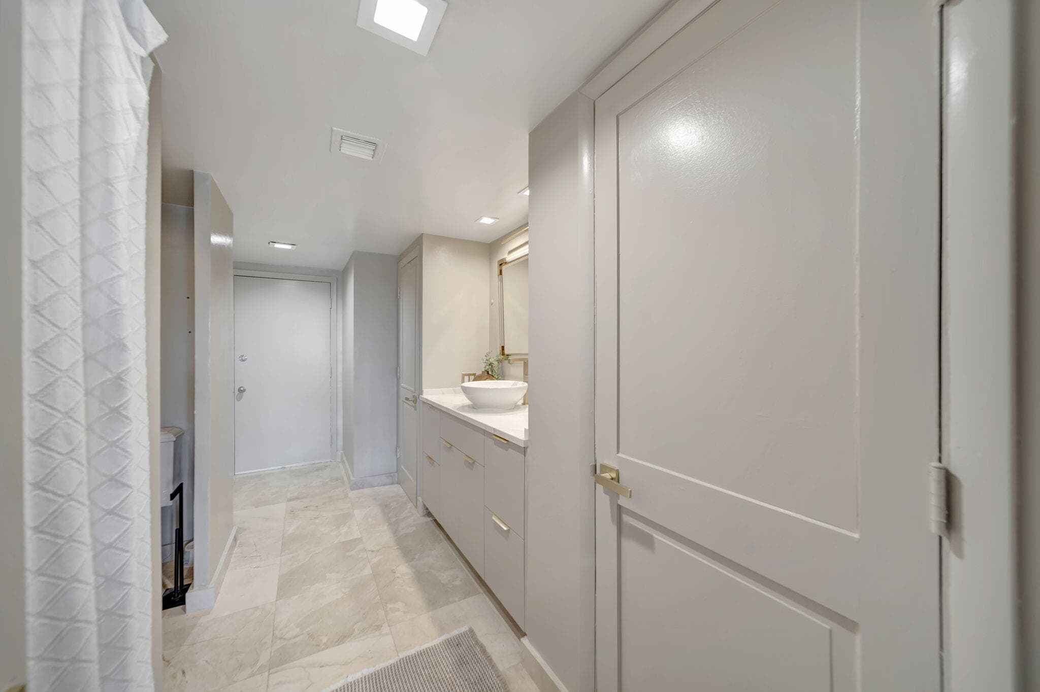 2100 S Ocean Lane 101-102, Fort Lauderdale, FL 33316 — photo 25 of 67