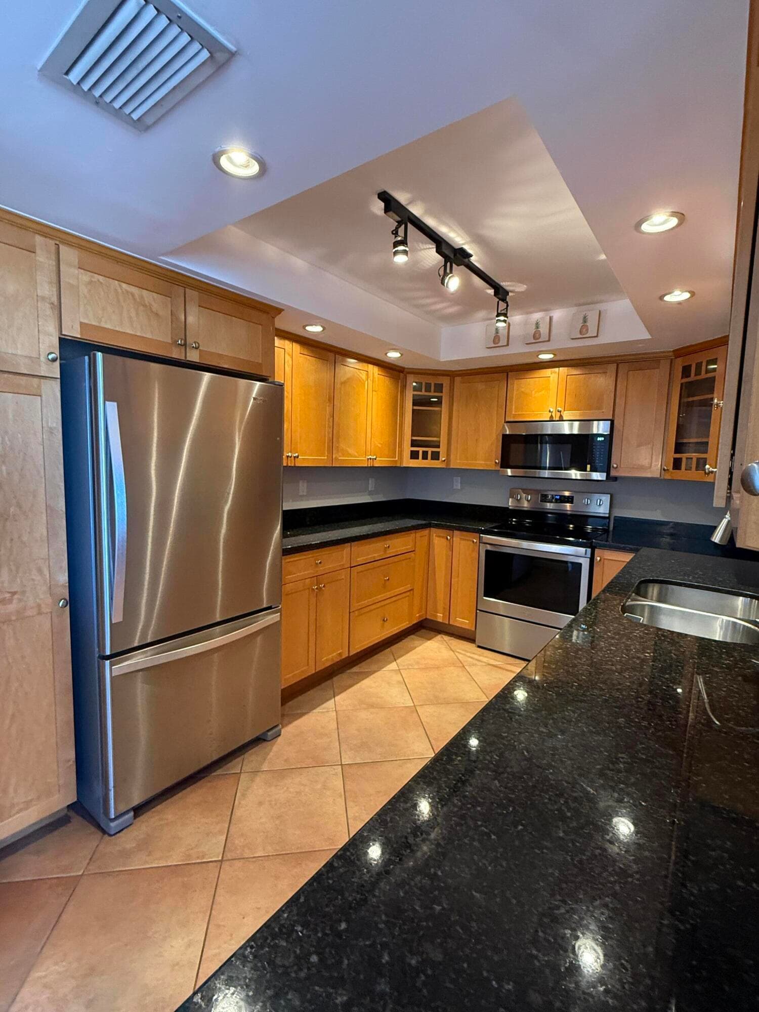 531 N Ocean Boulevard 1805, Pompano Beach, FL 33062 — photo 8 of 50