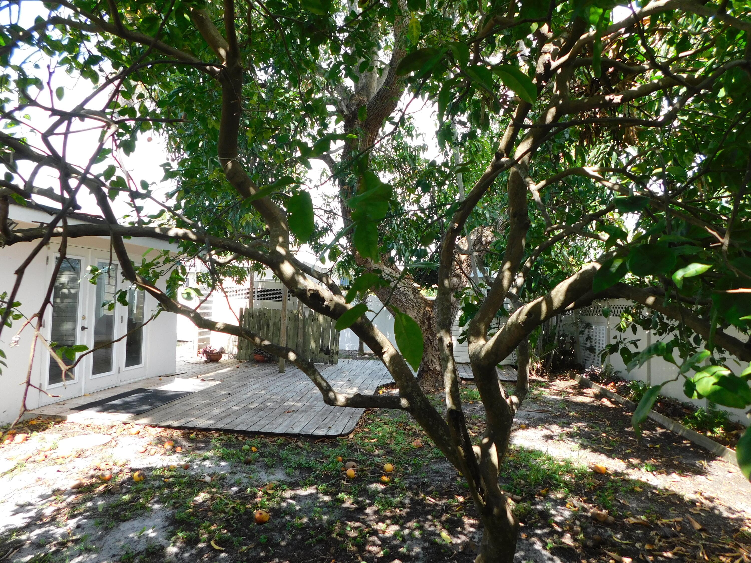 2580 SE 5th Court, Pompano Beach, FL 33062 — photo 7 of 60