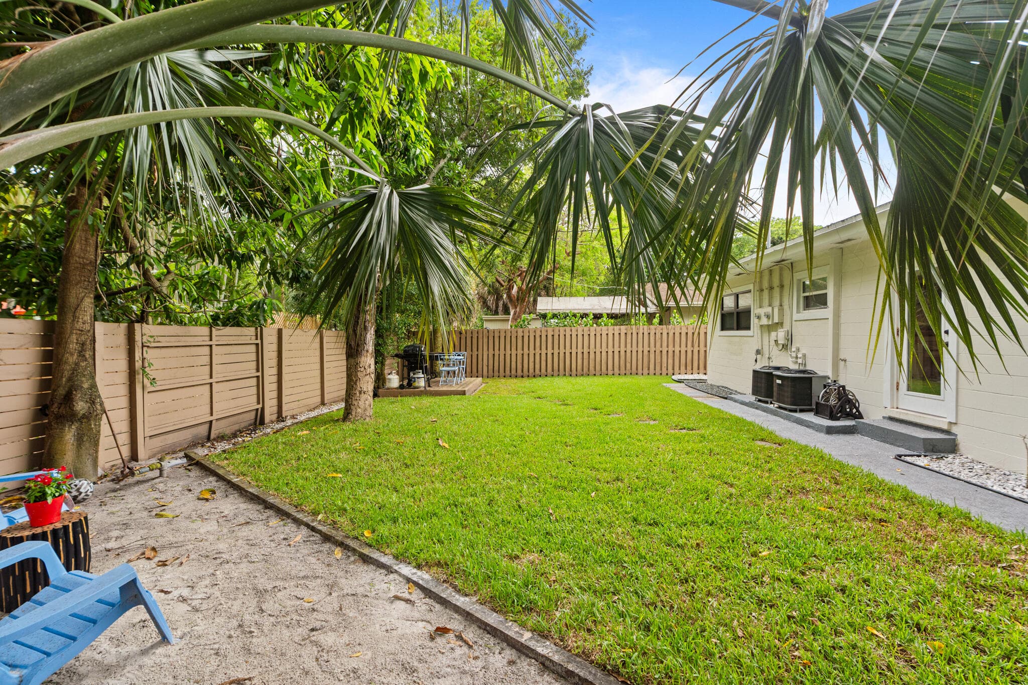 210 SW 11th Street 1-2, Fort Lauderdale, FL 33315 — photo 12 of 38