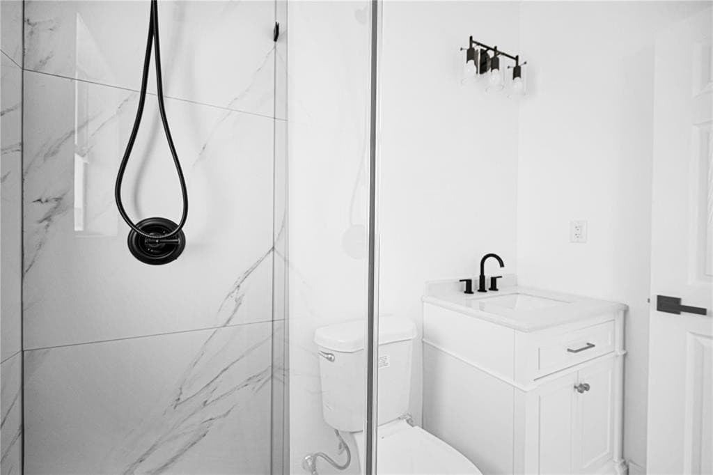 7990 NW 8th Avenue, Miami, FL 33150 — photo 14 of 37