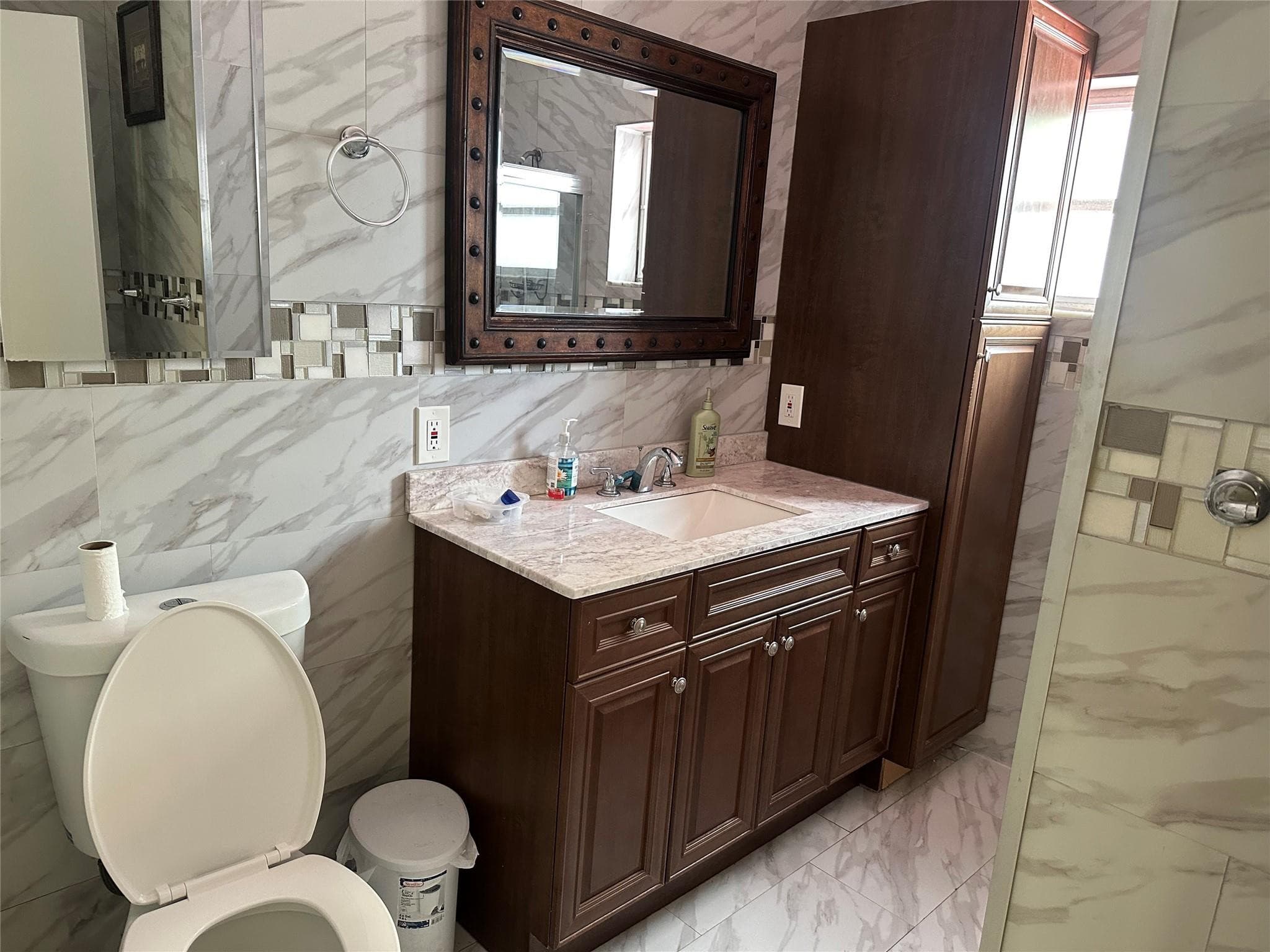 5049 NW 42nd Street, Lauderdale Lakes, FL 33319 — photo 3 of 11