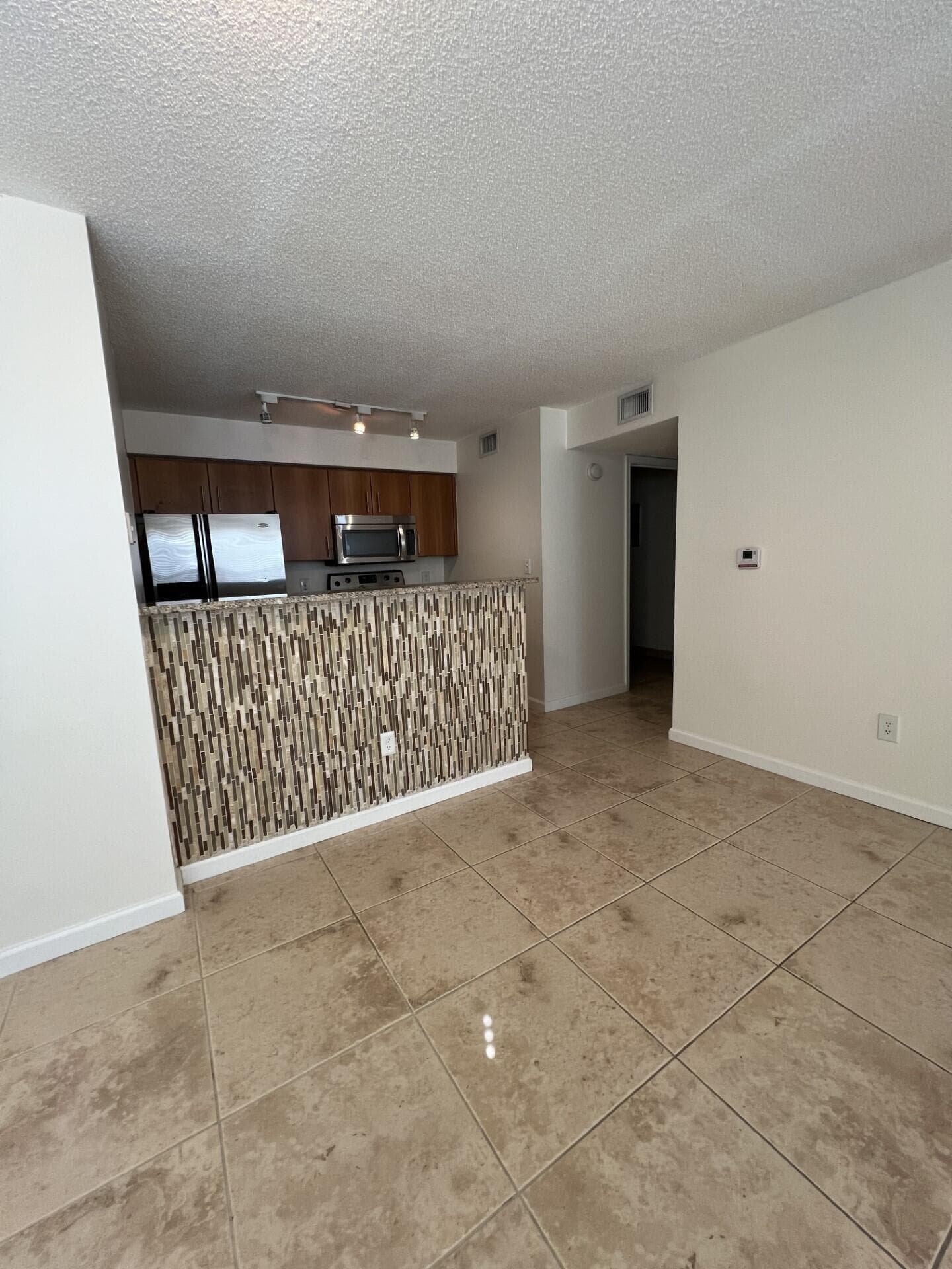 1215 Crystal Way C, Delray Beach, FL 33444 — photo 2 of 21