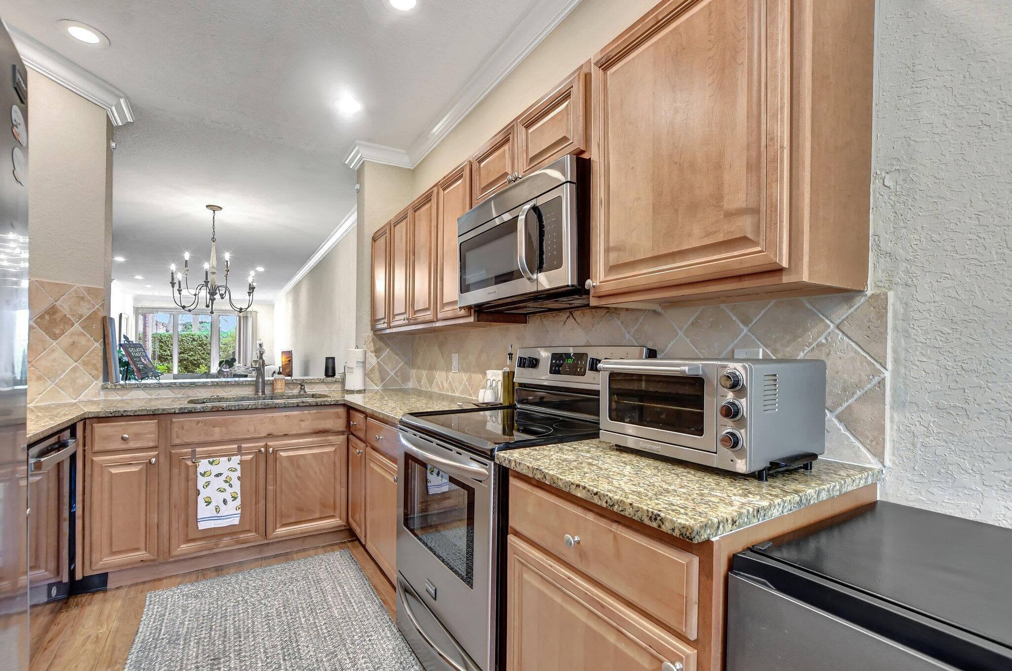 6682 Via Regina, Boca Raton, FL 33433 — photo 7 of 46