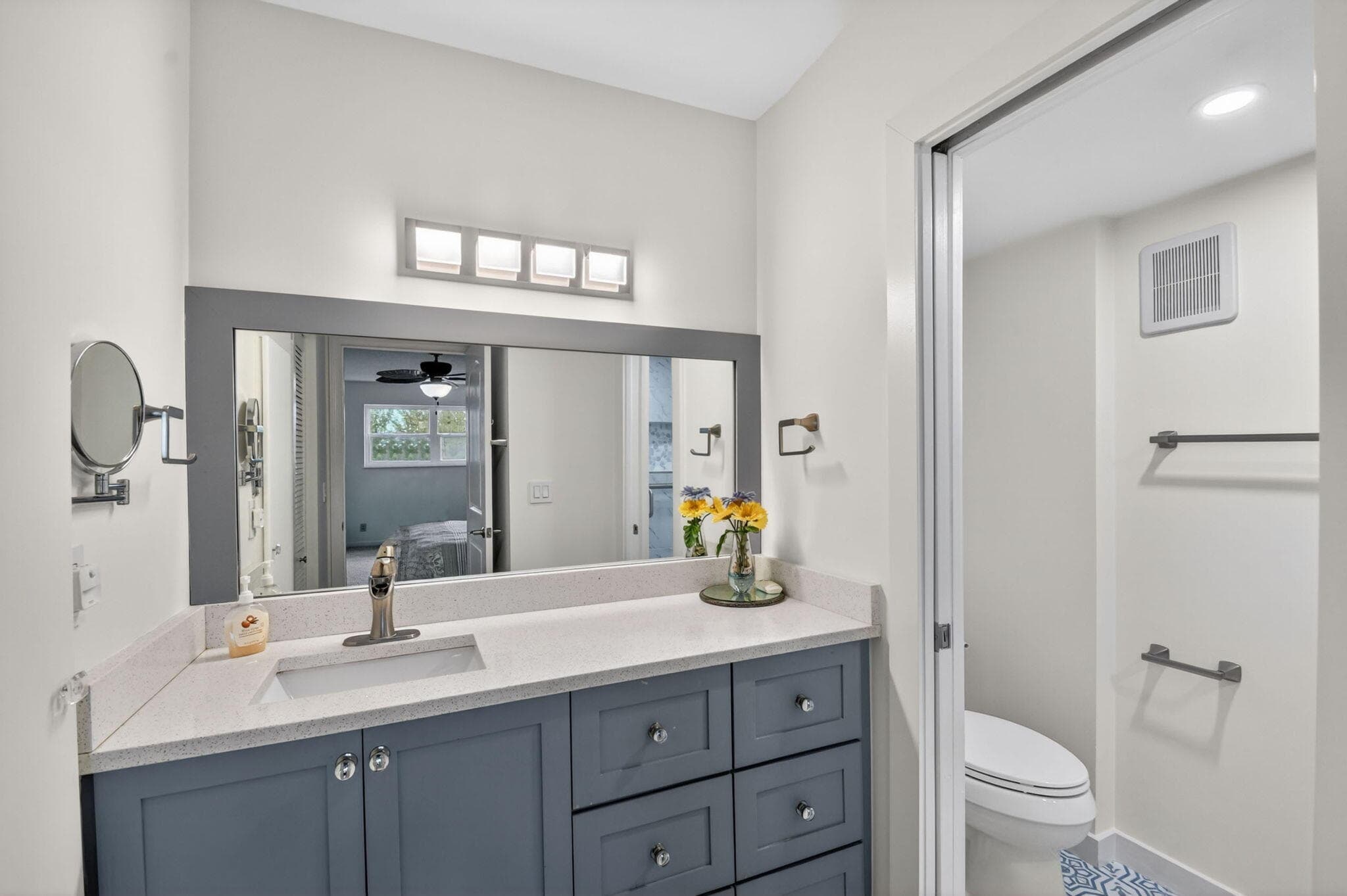 3425 Via Poinciana 403, Lake Worth, FL 33467 — photo 19 of 48