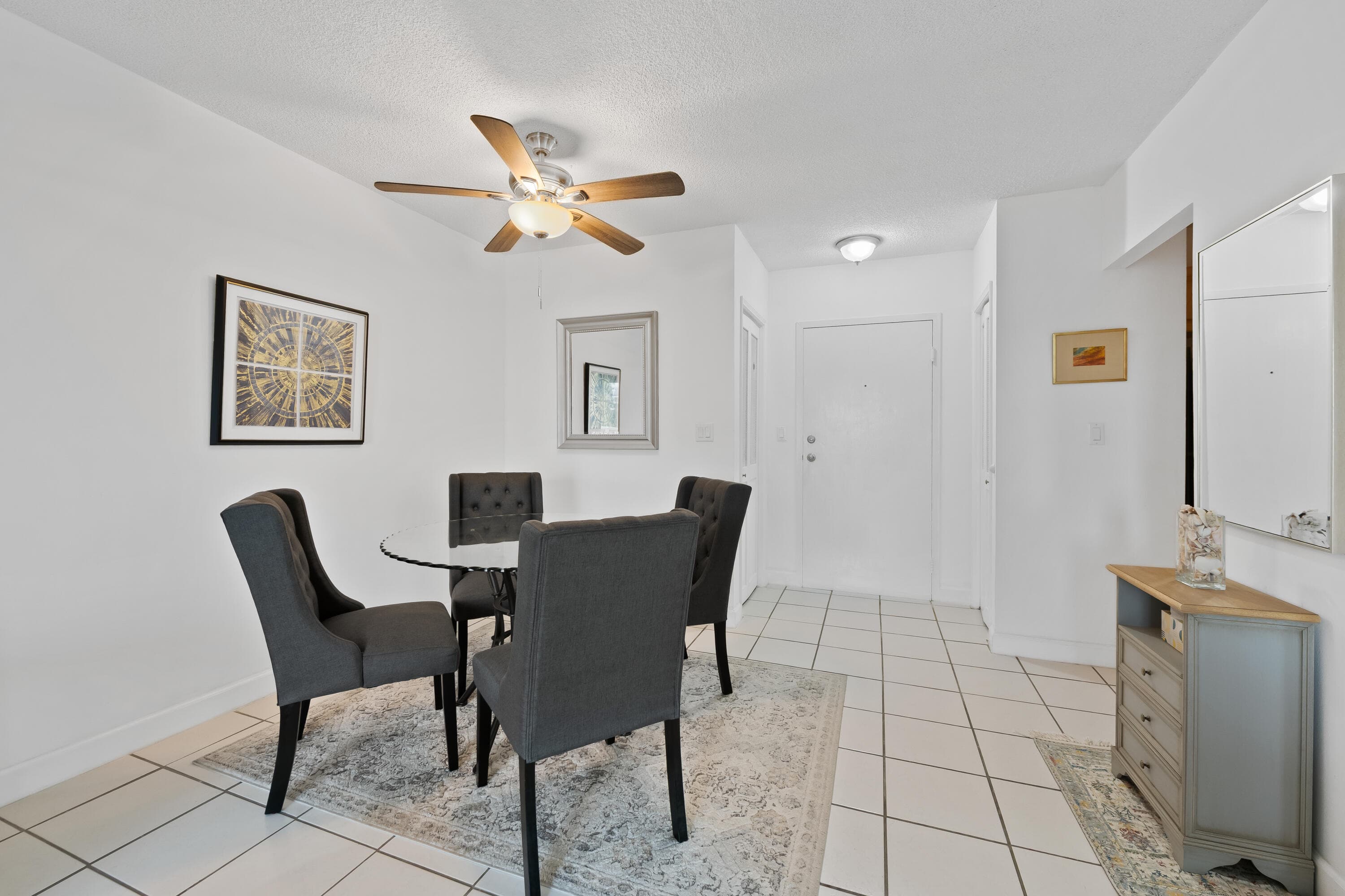 720 Orton Avenue 402, Fort Lauderdale, FL 33304 — photo 8 of 30