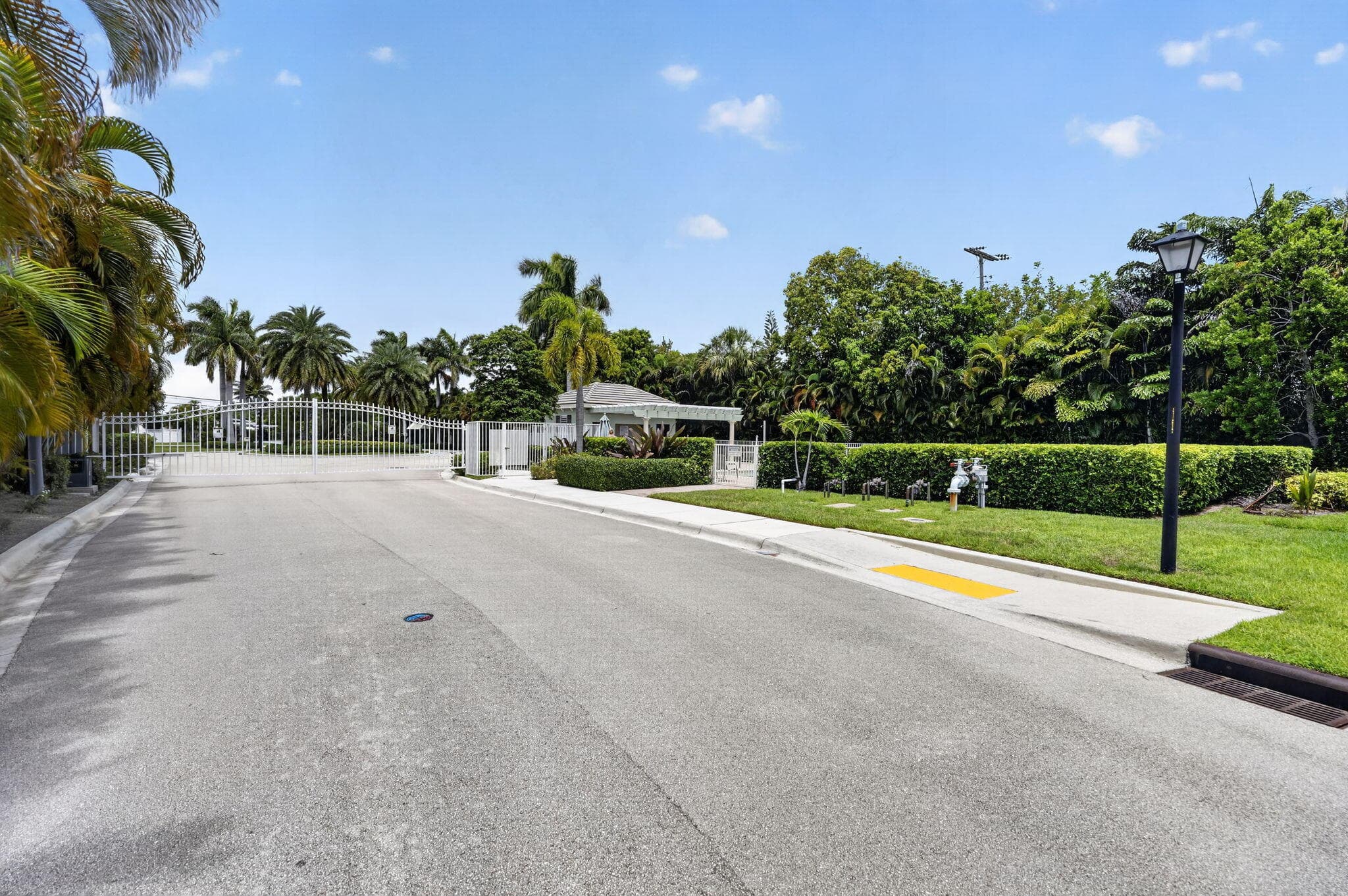 1950 Juno Landing Lane, North Palm Beach, FL 33408 — photo 3 of 58