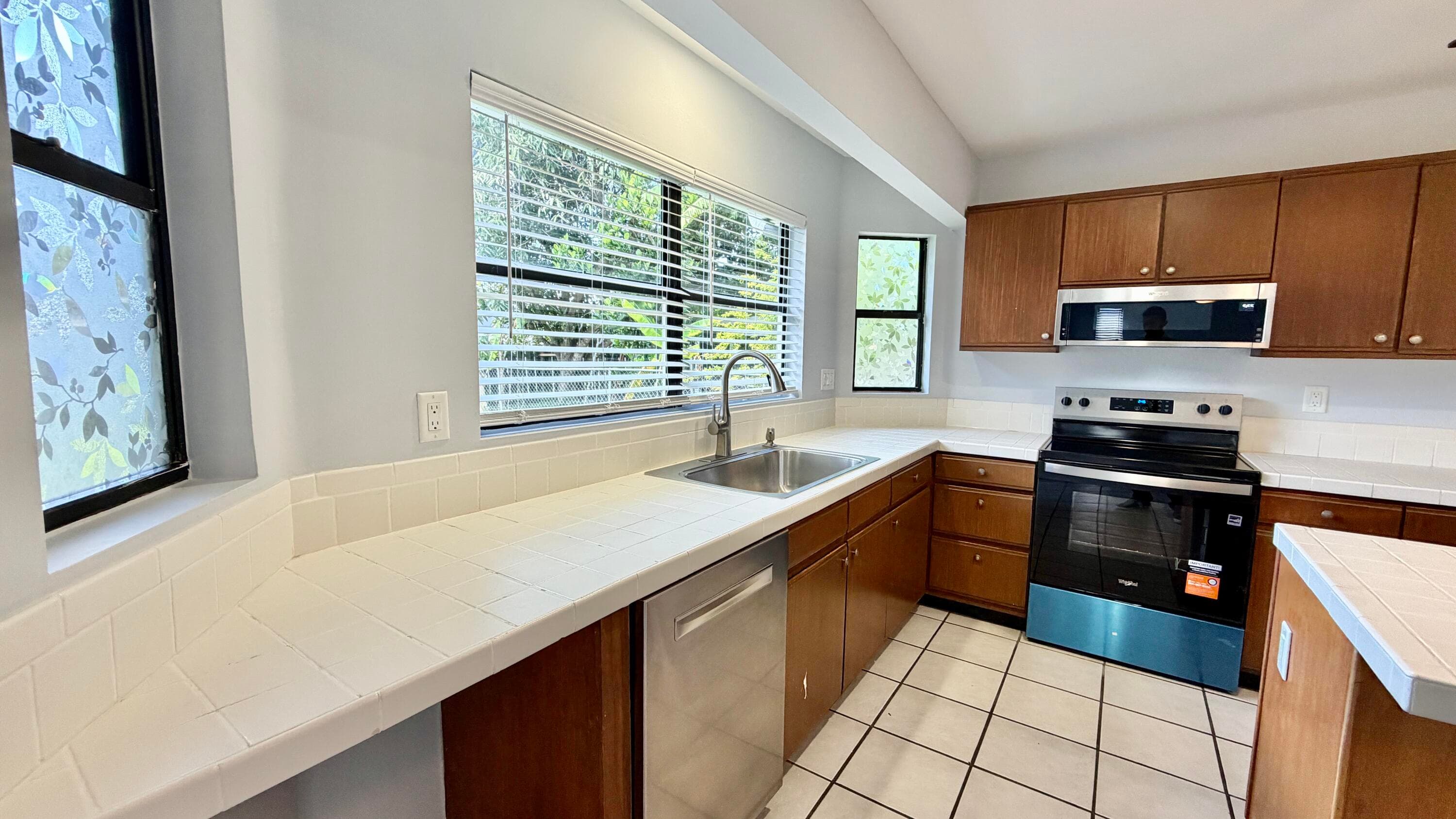 6048 Garrett Street, Jupiter, FL 33458 — photo 14 of 101