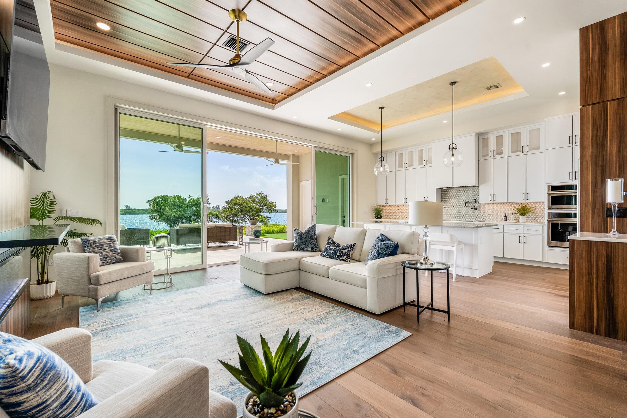 4842 S Harbor Drive, Vero Beach, FL 32967 — photo 14 of 48