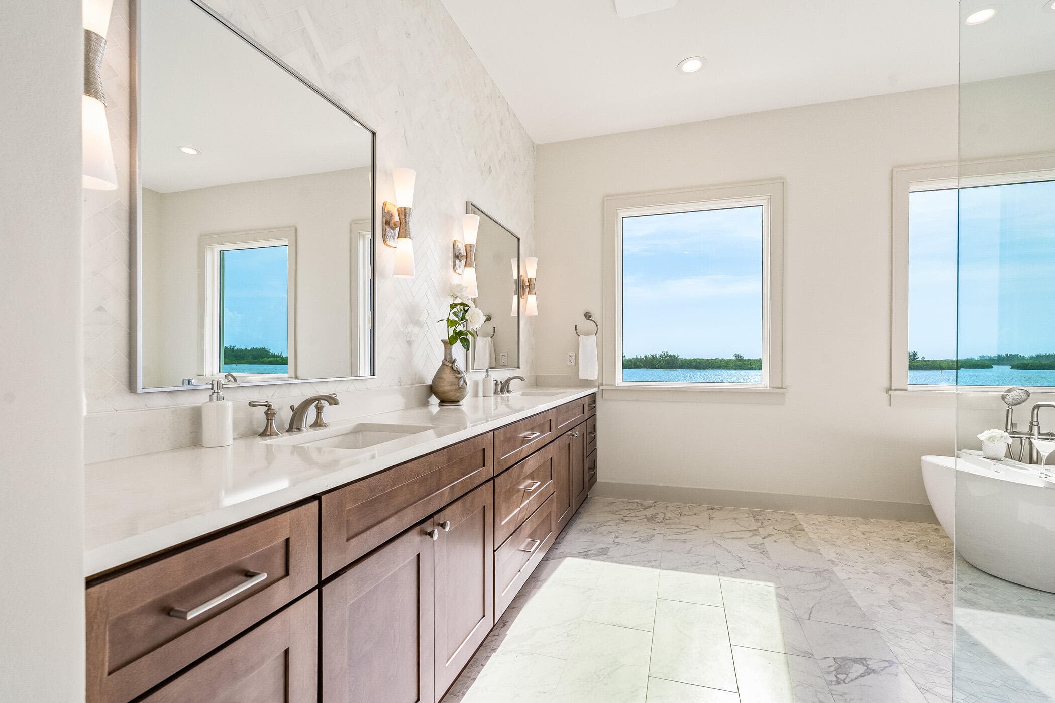 4842 S Harbor Drive, Vero Beach, FL 32967 — photo 27 of 48