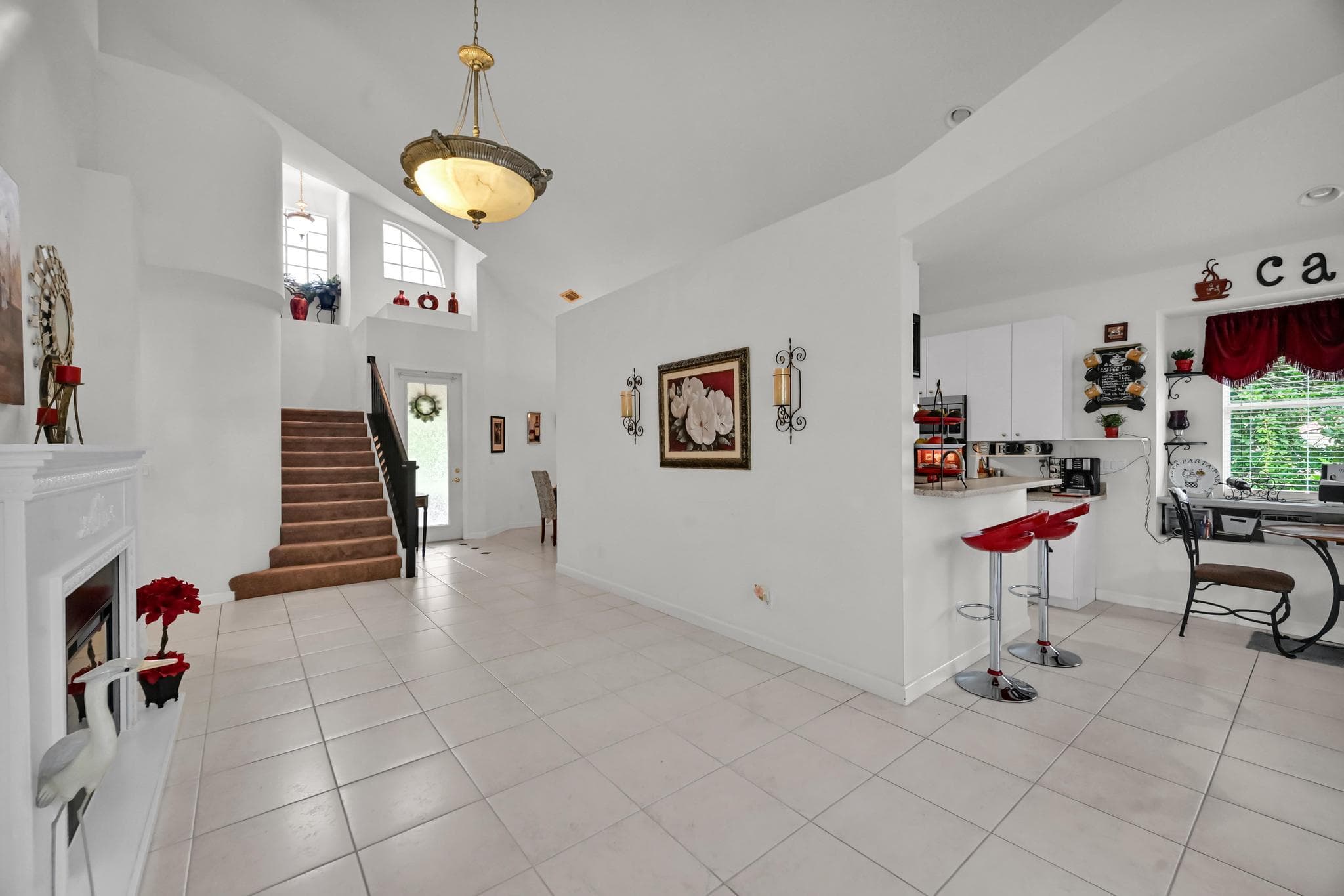 657 SW Munjack Cove, Port St. Lucie, FL 34986 — photo 7 of 40