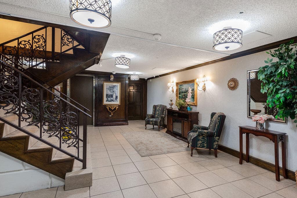 3680 Inverrary Drive 1v, Lauderhill, FL 33319 — photo 2 of 35
