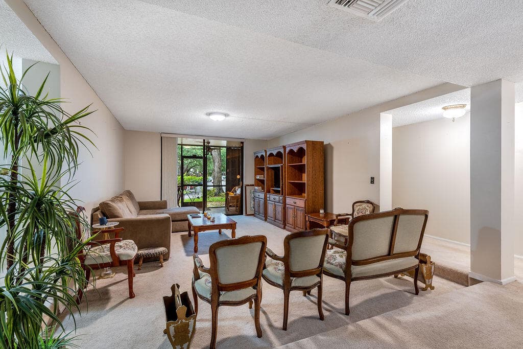 3680 Inverrary Drive 1v, Lauderhill, FL 33319 — photo 5 of 35