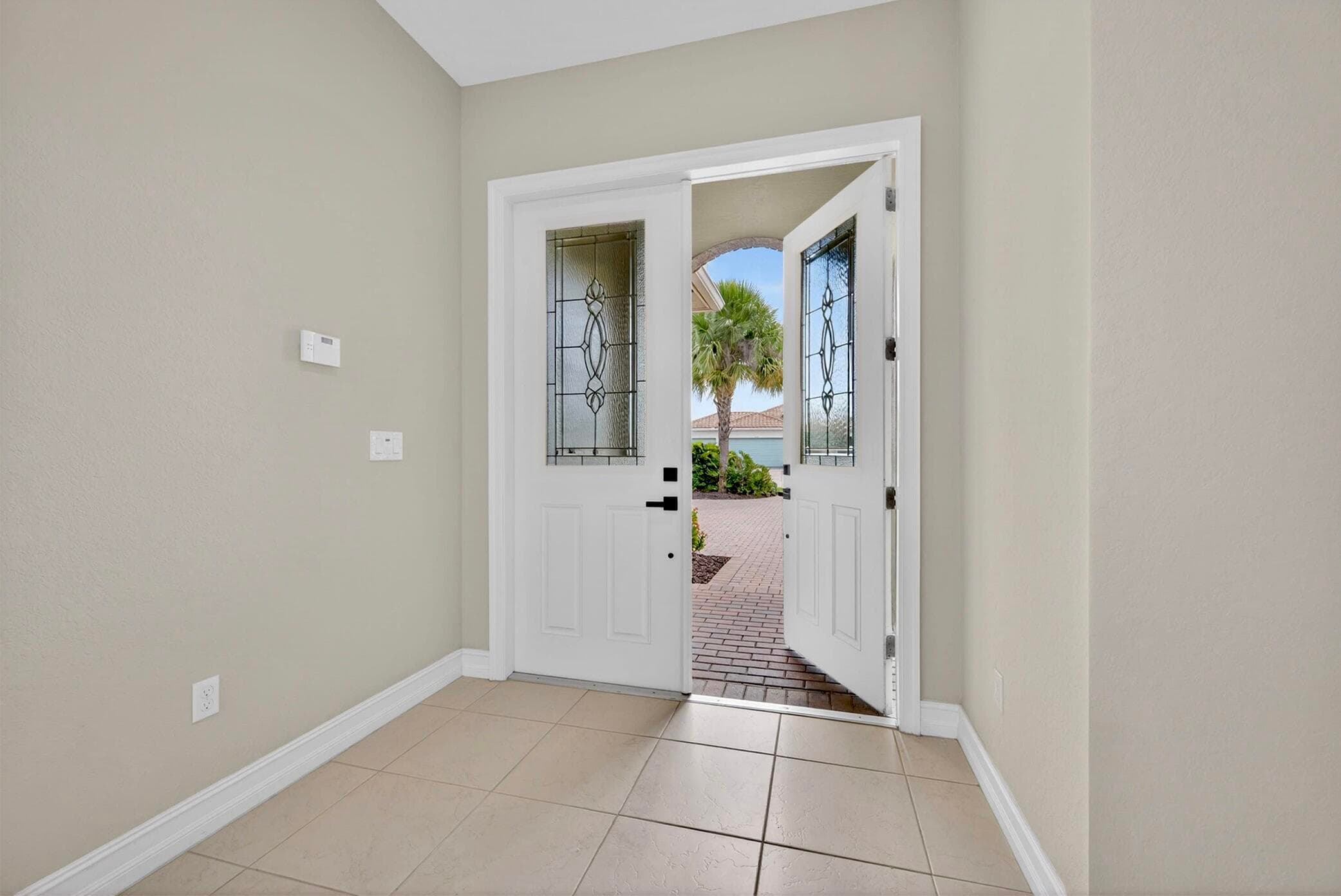 5523 49th Avenue, Vero Beach, FL 32967 — photo 14 of 91