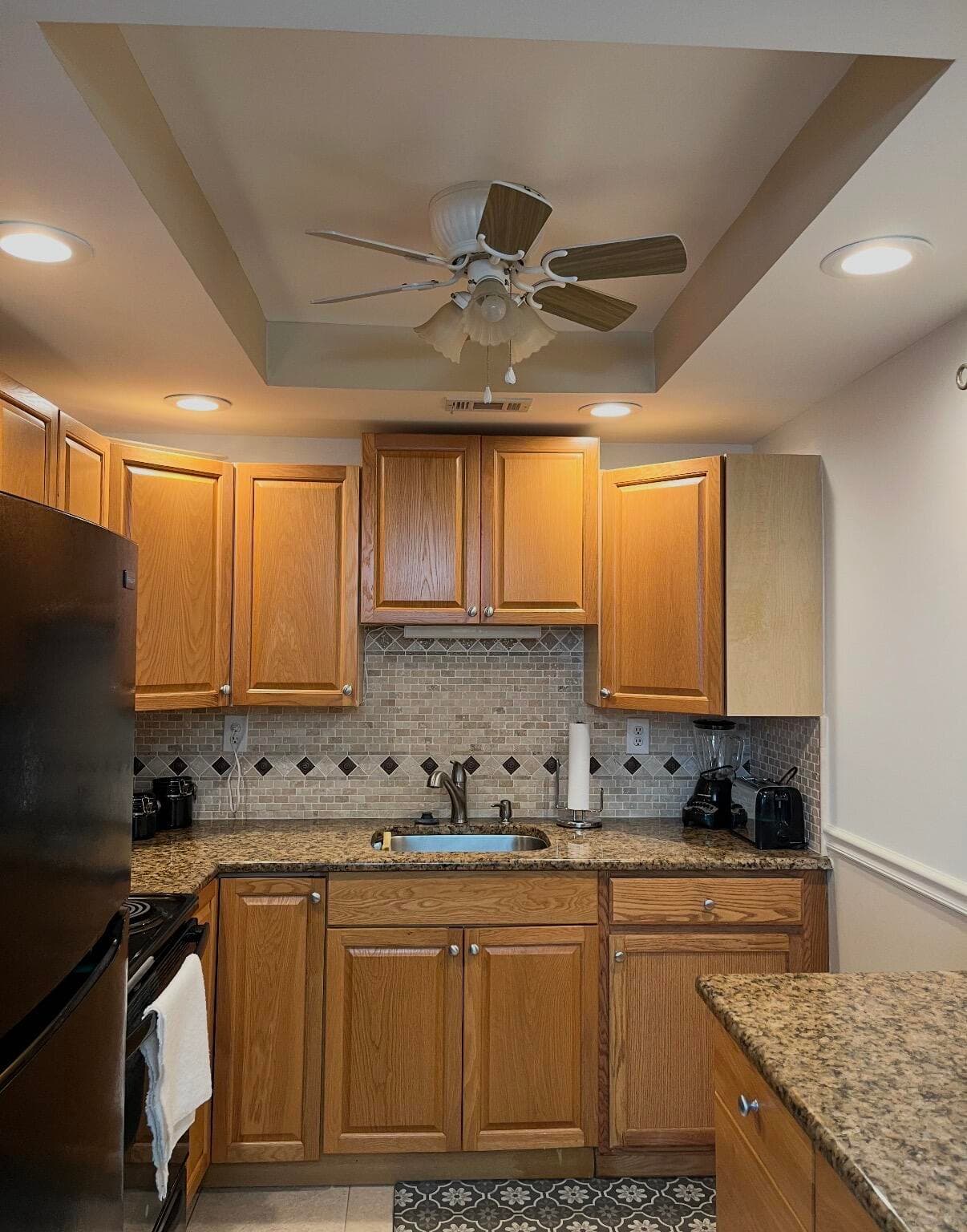 434 Normandy J, Delray Beach, FL 33484 — photo 3 of 18