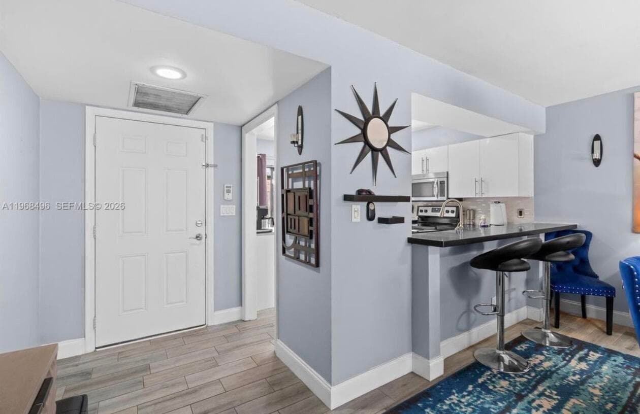 2900 NW 69th Court, Fort Lauderdale, FL 33309 — photo 5 of 38