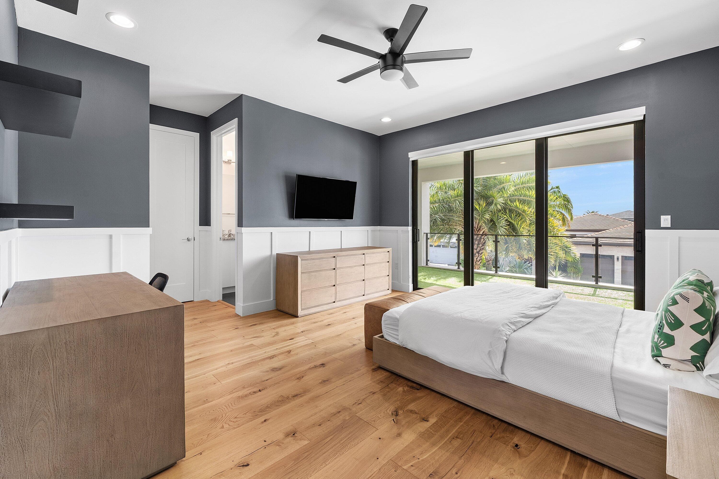 17051 Five Waters Avenue, Boca Raton, FL 33496 — photo 32 of 75