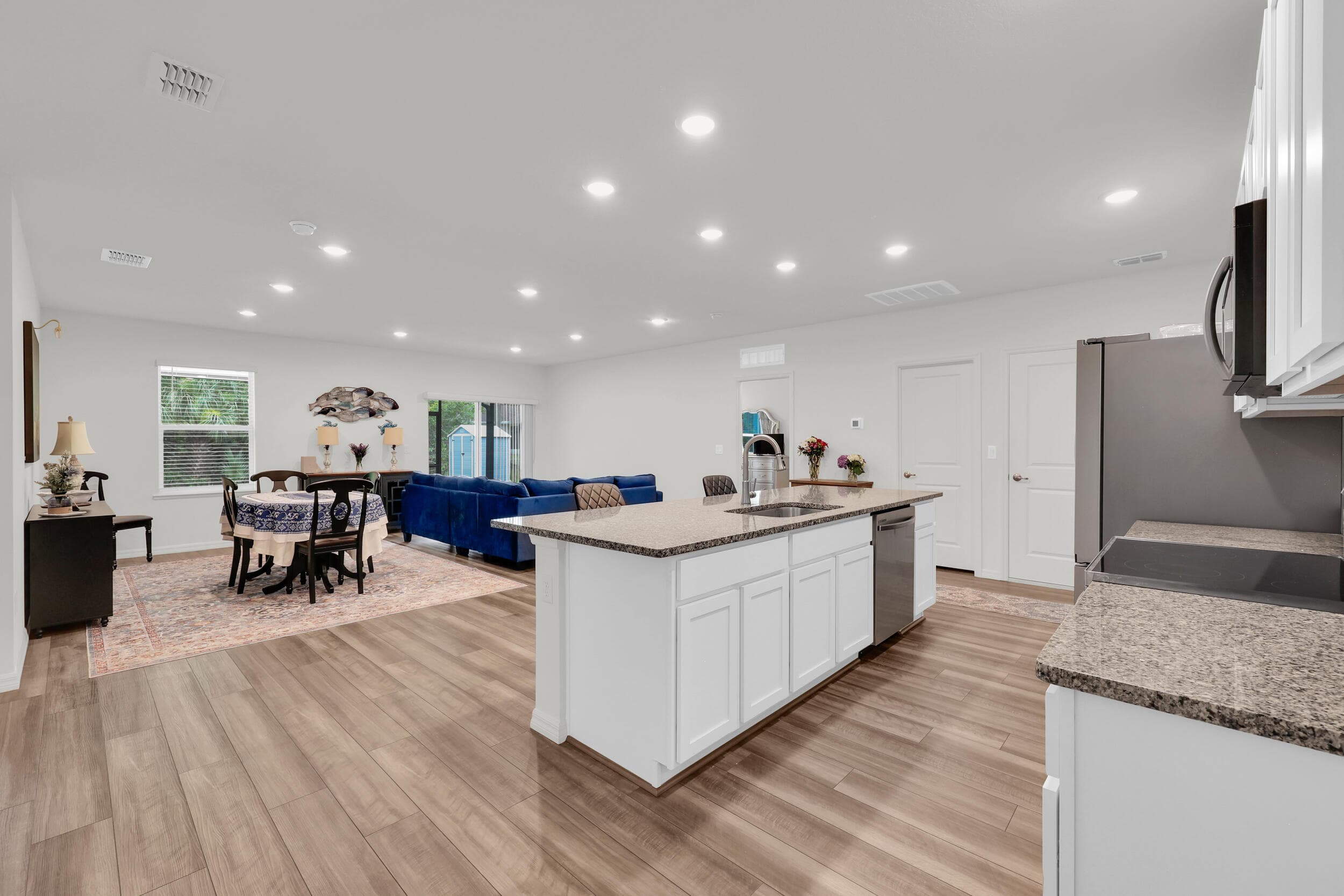 8266 E 98th Avenue, Vero Beach, FL 32967 — photo 14 of 44