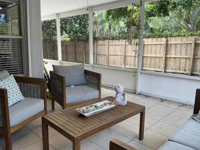 8229 White Rock Circle, Boynton Beach, FL 33436 — photo 18 of 37