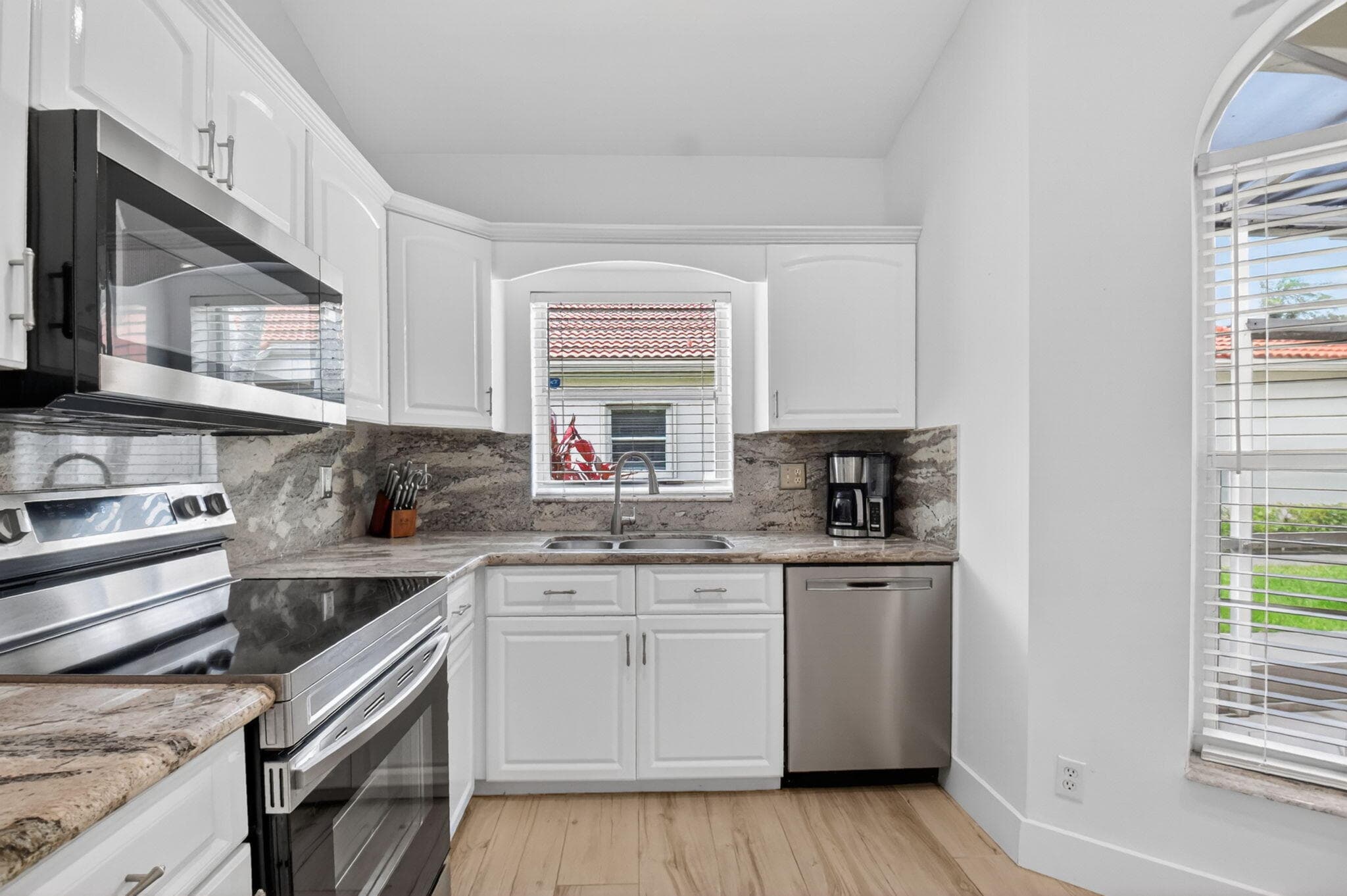 1813 Wood Fern Drive, Boynton Beach, FL 33436 — photo 15 of 69