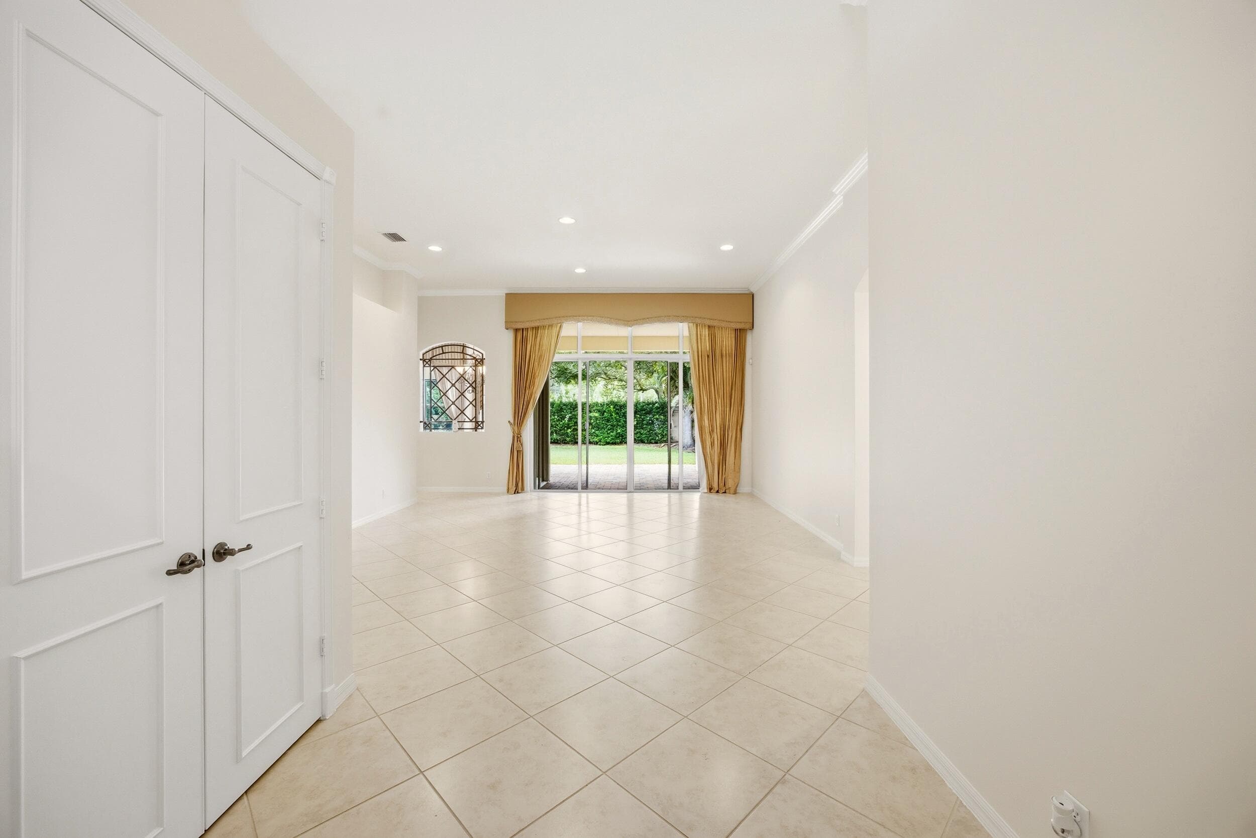 195 Sedona Way, Palm Beach Gardens, FL 33418 — photo 6 of 76