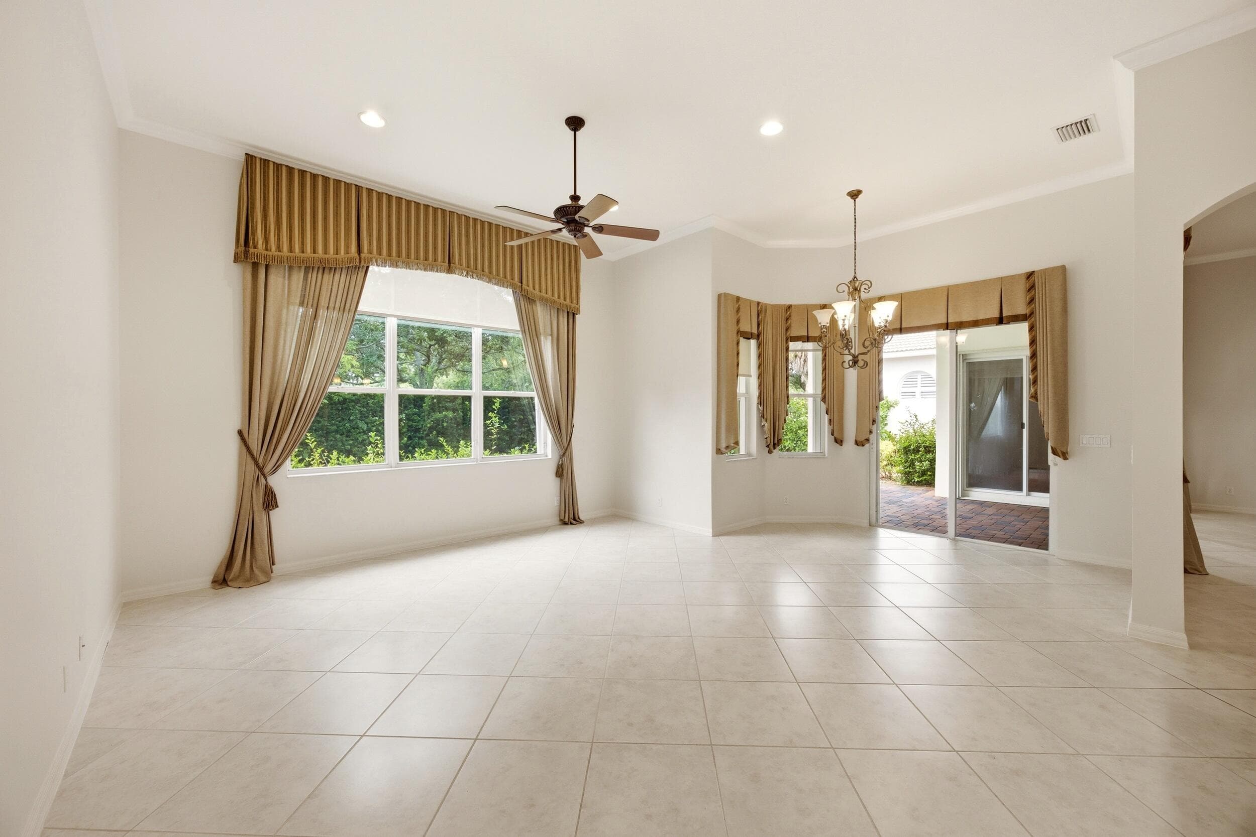 195 Sedona Way, Palm Beach Gardens, FL 33418 — photo 22 of 76