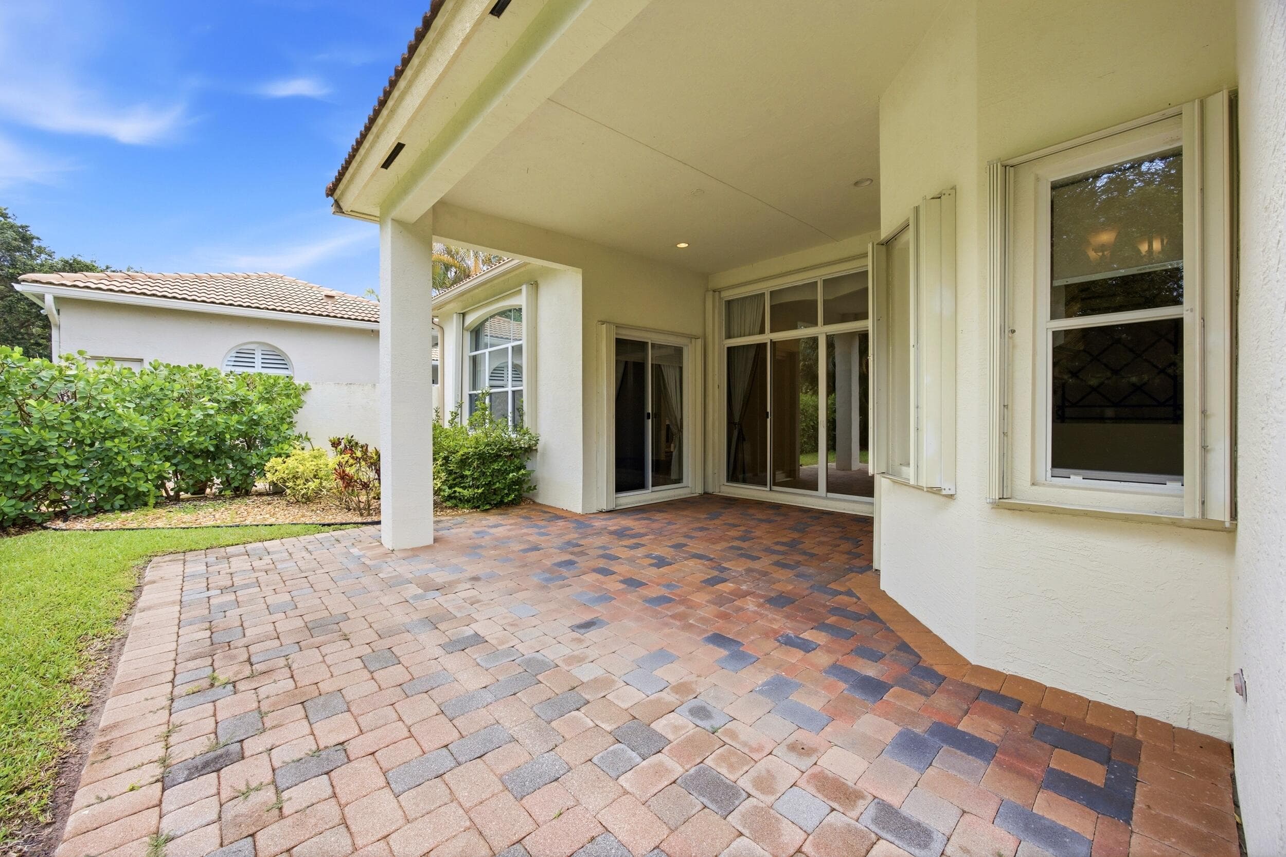 195 Sedona Way, Palm Beach Gardens, FL 33418 — photo 65 of 76