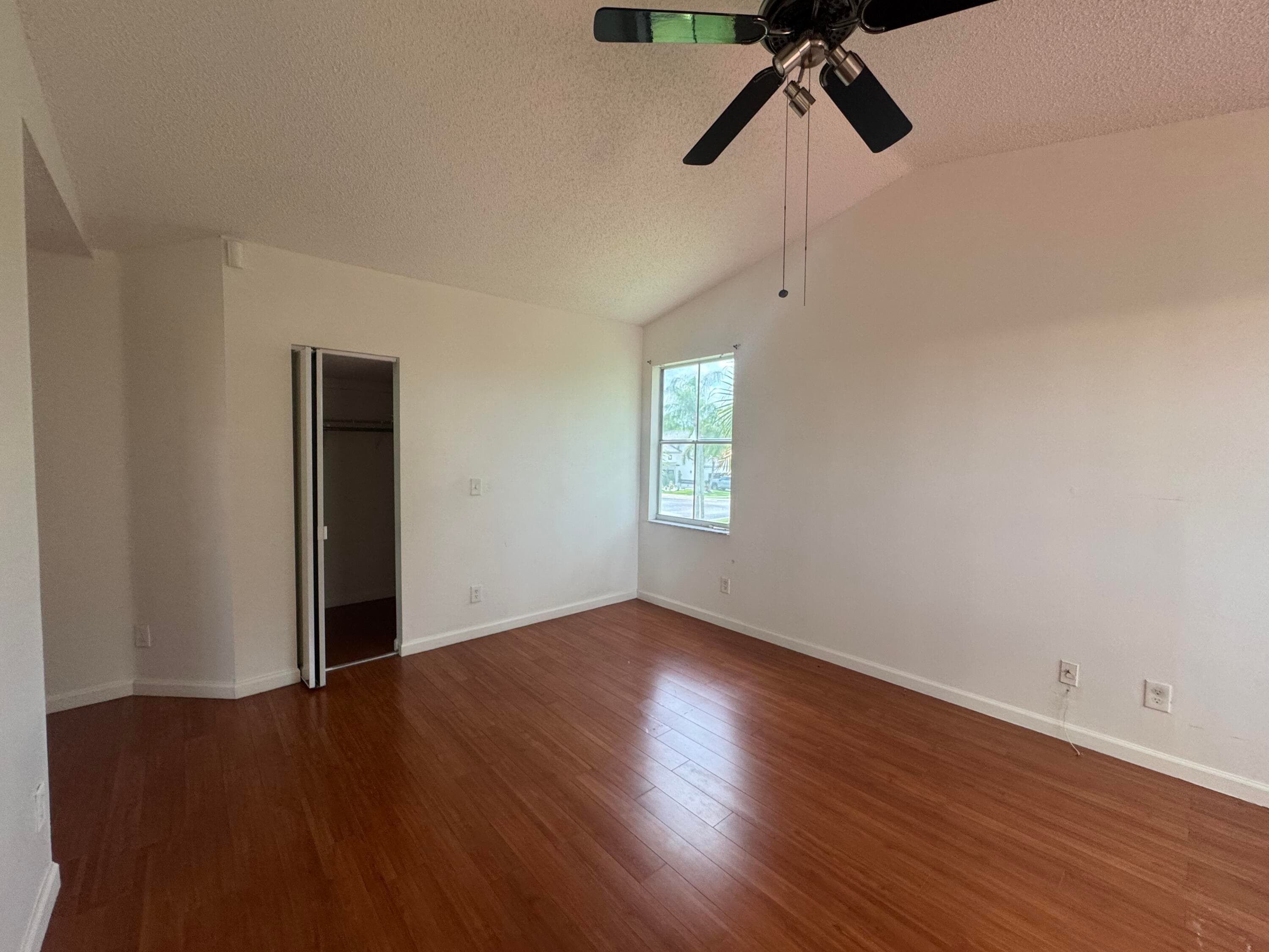 19199 NW 19th Street, Pembroke Pines, FL 33029 — photo 25 of 34