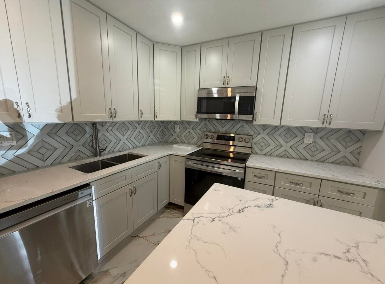 2122 NE 1st Street, Boynton Beach, FL 33435 — photo 11 of 15