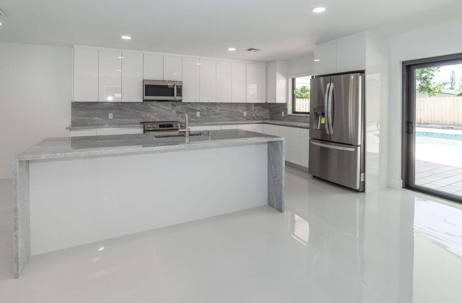 524 NW 53rd Street, Boca Raton, FL 33487 — photo 9 of 37