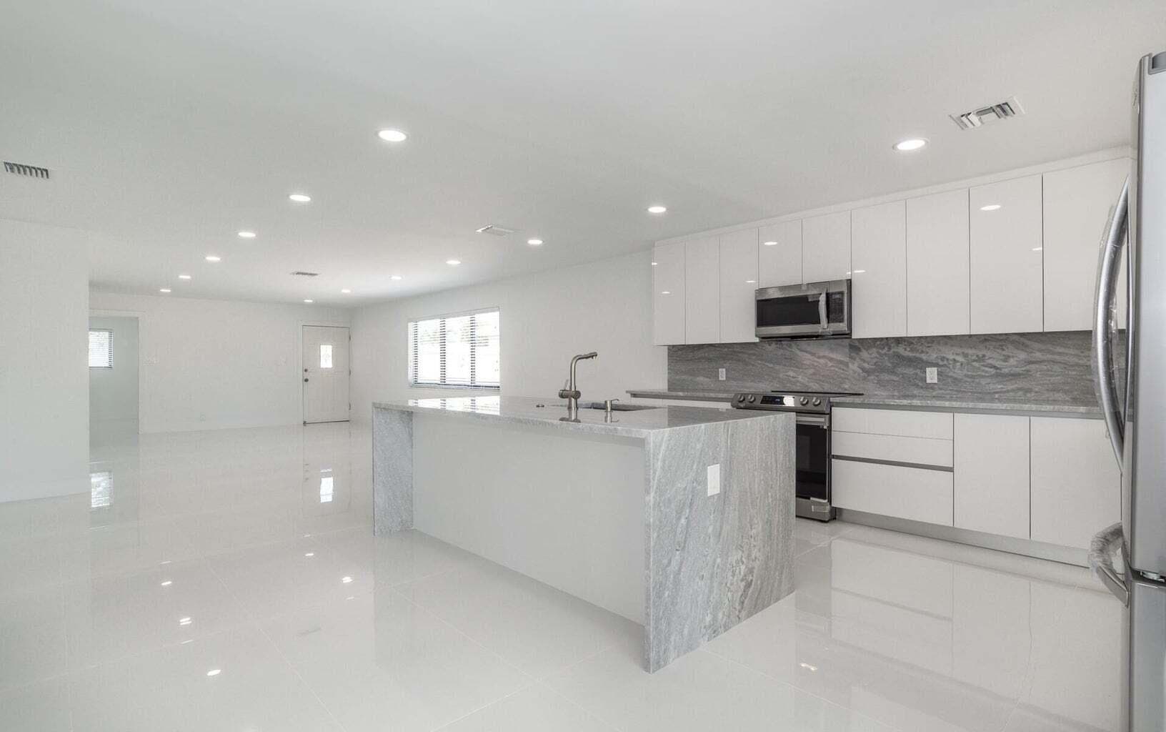 524 NW 53rd Street, Boca Raton, FL 33487 — photo 11 of 37
