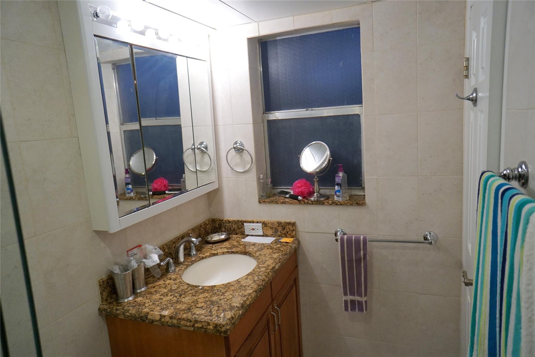 2851 Somerset Drive 103, Lauderdale Lakes, FL 33311 — photo 35 of 48