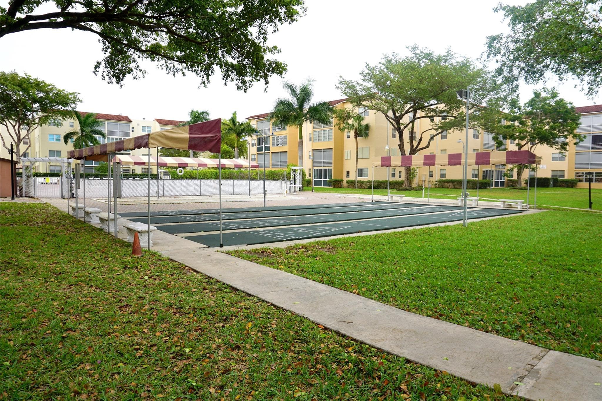 2851 Somerset Drive 103, Lauderdale Lakes, FL 33311 — photo 42 of 48